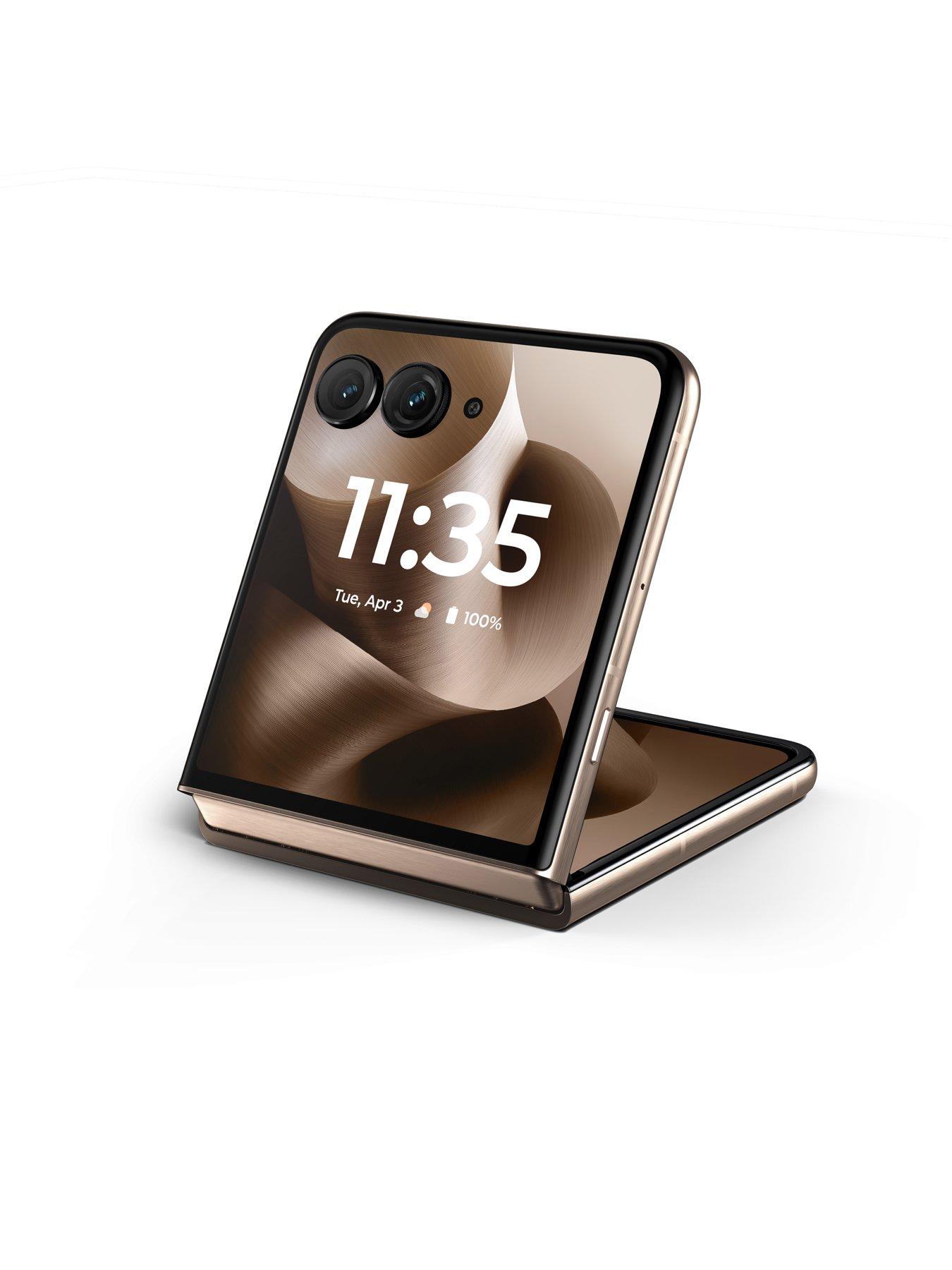  image of motorola-razr60-ultra-16512-wood