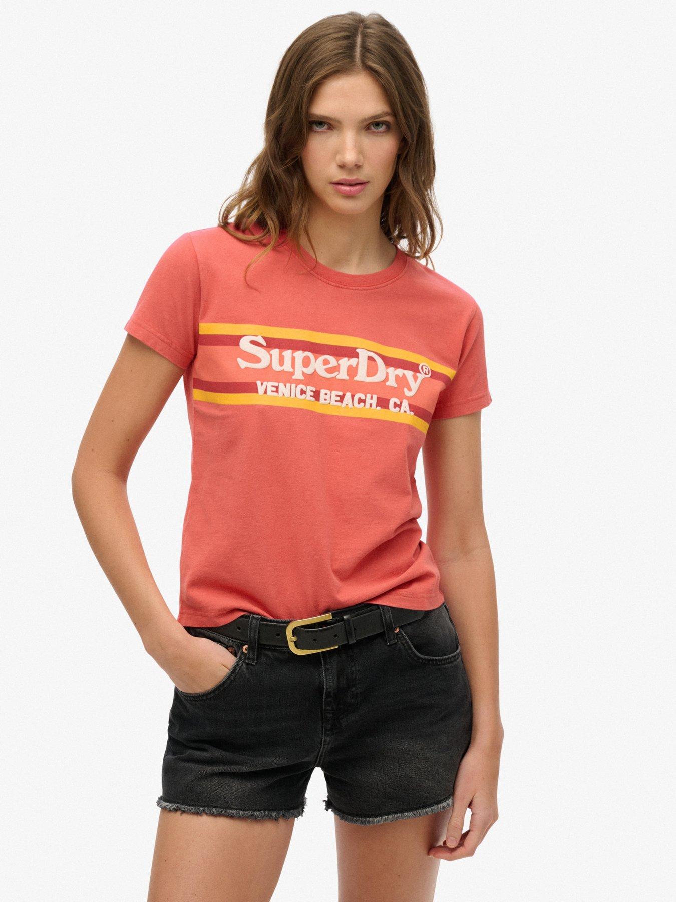 undefined Venue Outdoors Fitted T-Shirt - Red