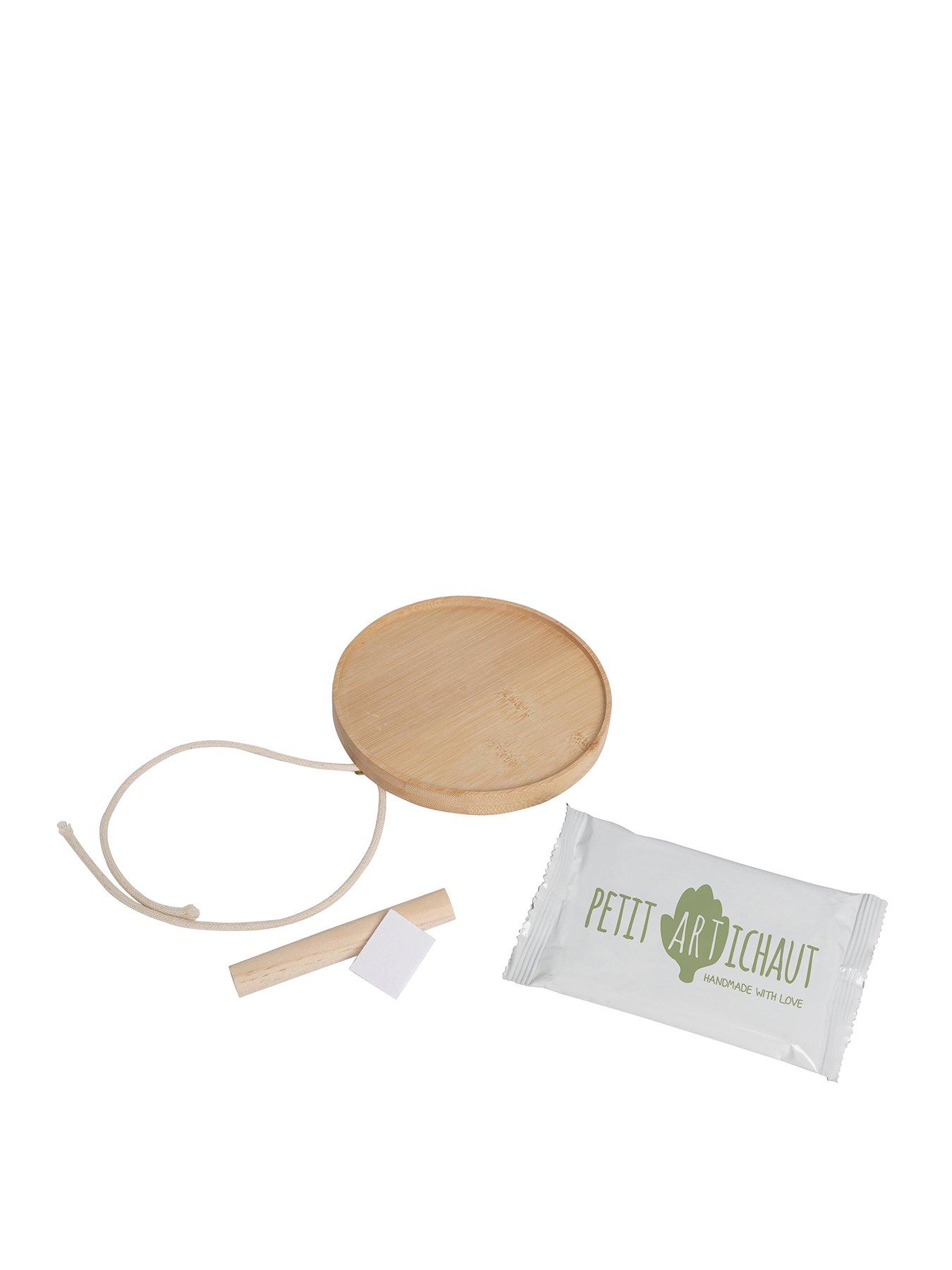 stillFront image of petit-artichaut-medallion-keepsake-gift
