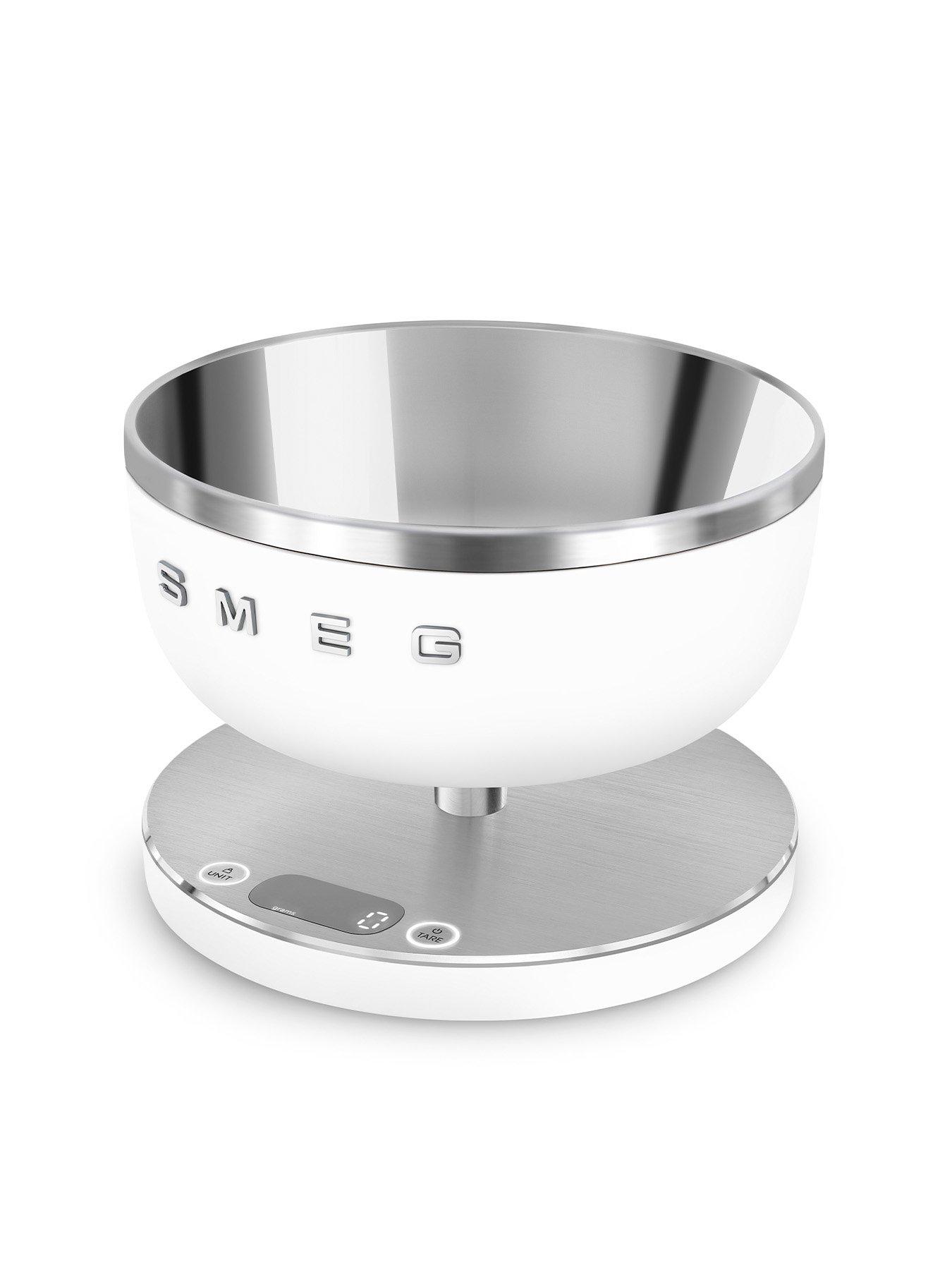  image of smeg-digital-kitchen-scales-with-removeable-bowl-white