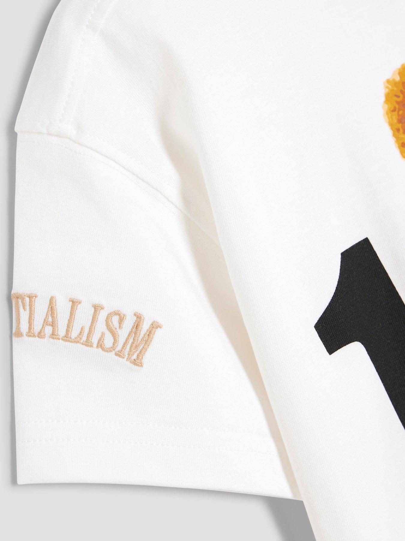 Image 4 of 4 of River Island Mini Boys Varsity Bear T-Shirt - White