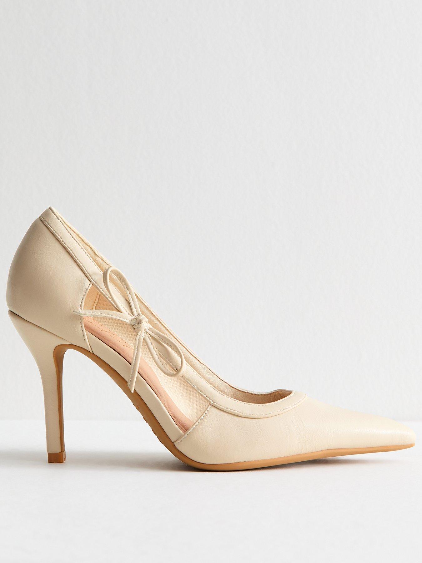 undefined C Sweetly Bow Cutout Court Shoes - 90