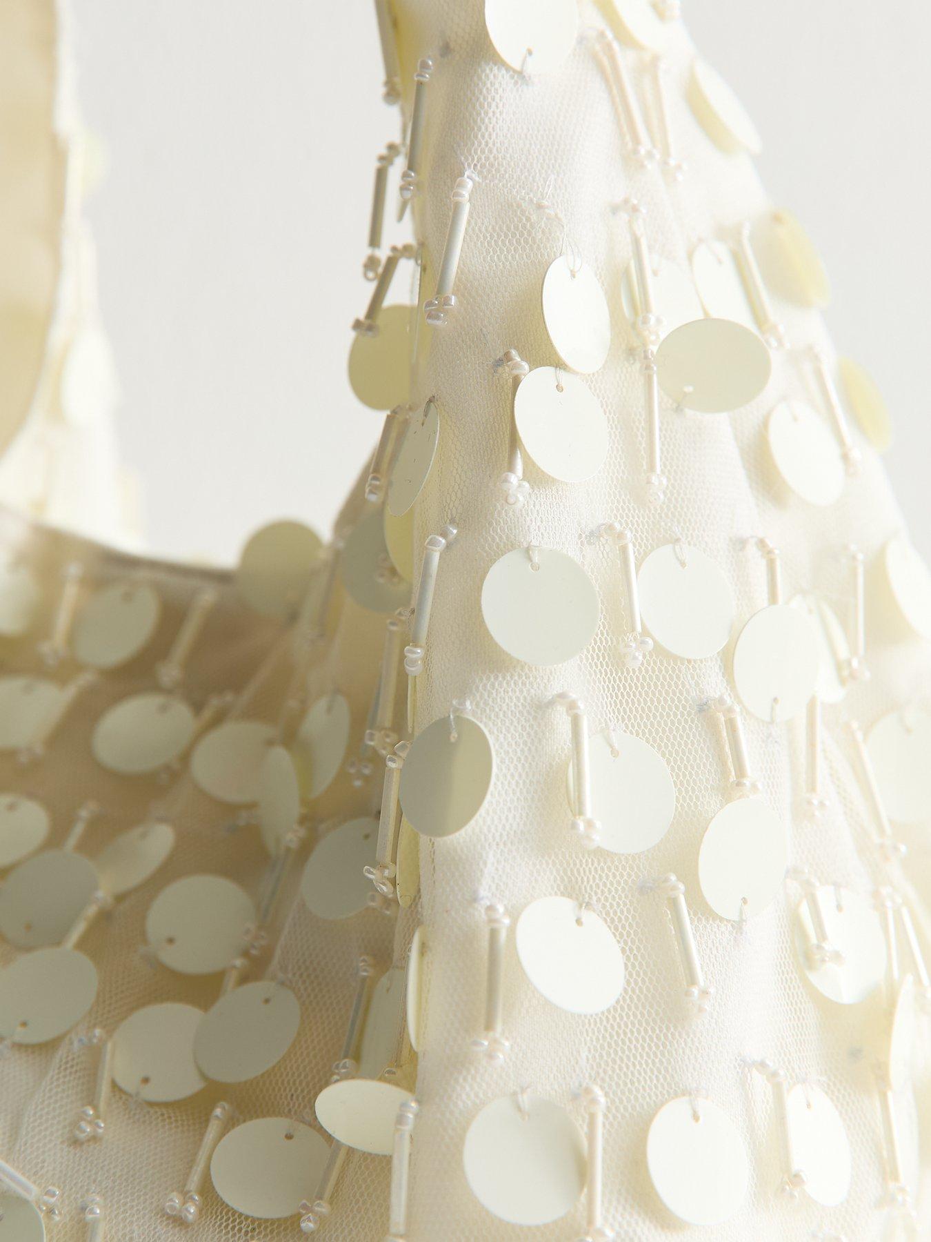 Image 4 of 5 of New Look Sequinned Organza Clutch Bag - White