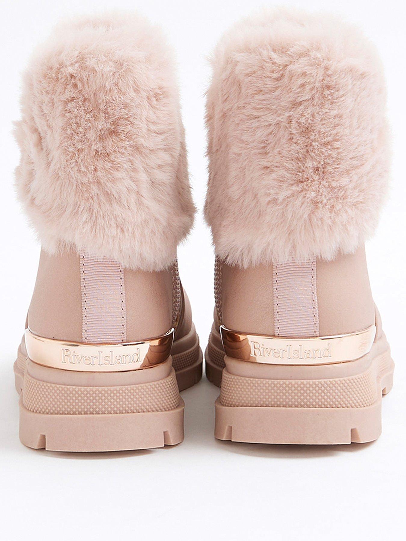 Image 3 of 5 of River Island Mini Girls Patent Bow Fur Boot - Pink
