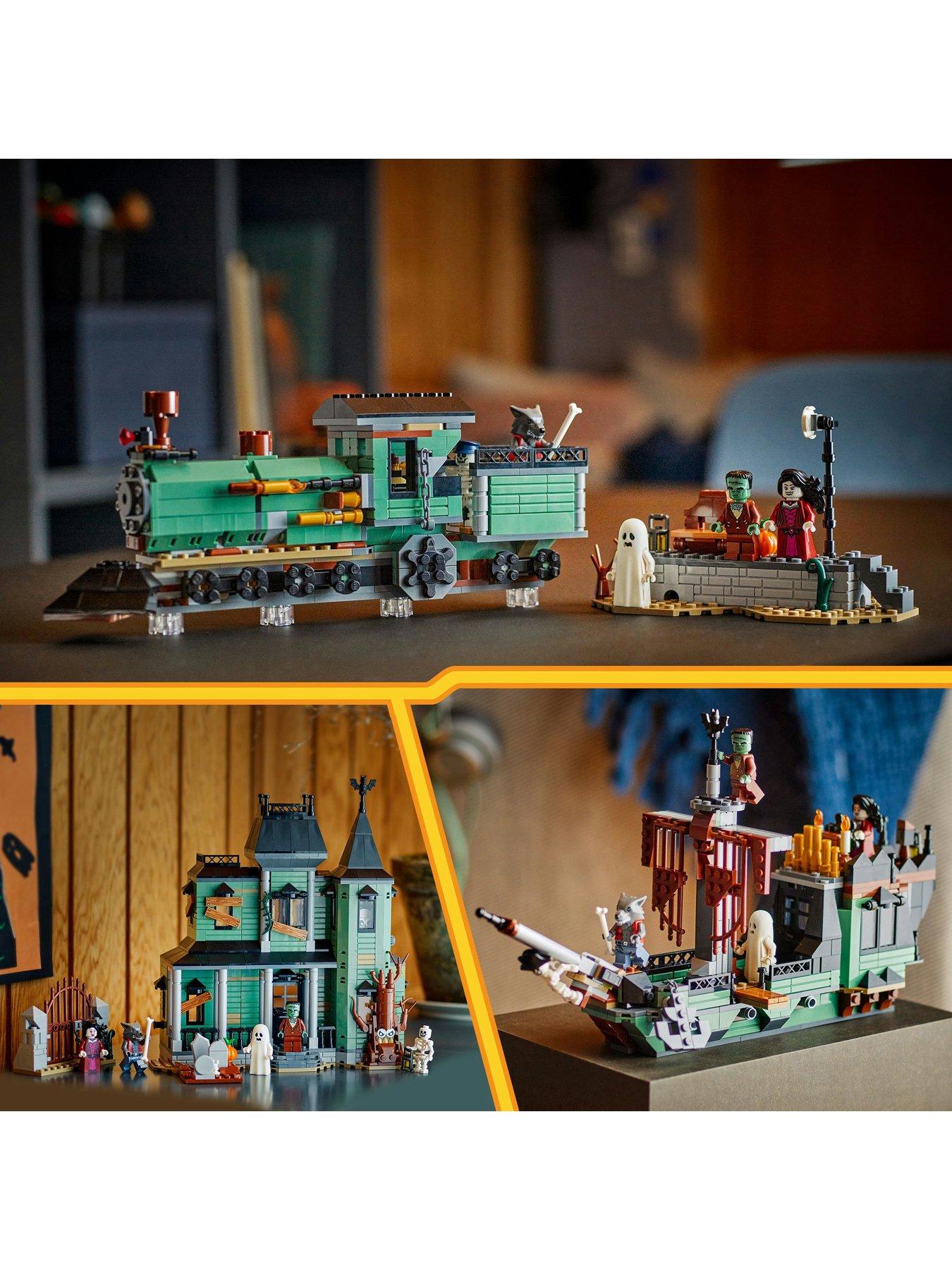 Image 5 of 8 of LEGO Creator 3in1 Haunted Mansion Building Toy 31167