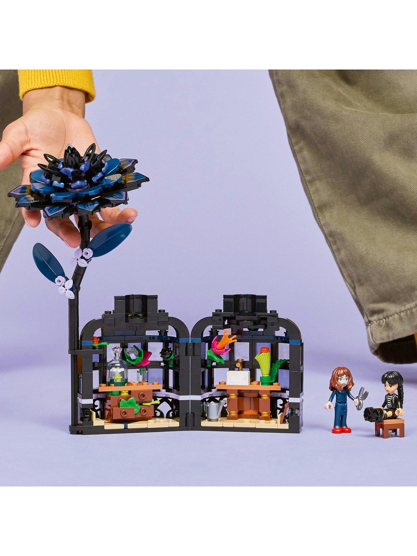 Image 5 of 8 of LEGO Wednesday Wednesday Black Dahlia Flower Toy 76784