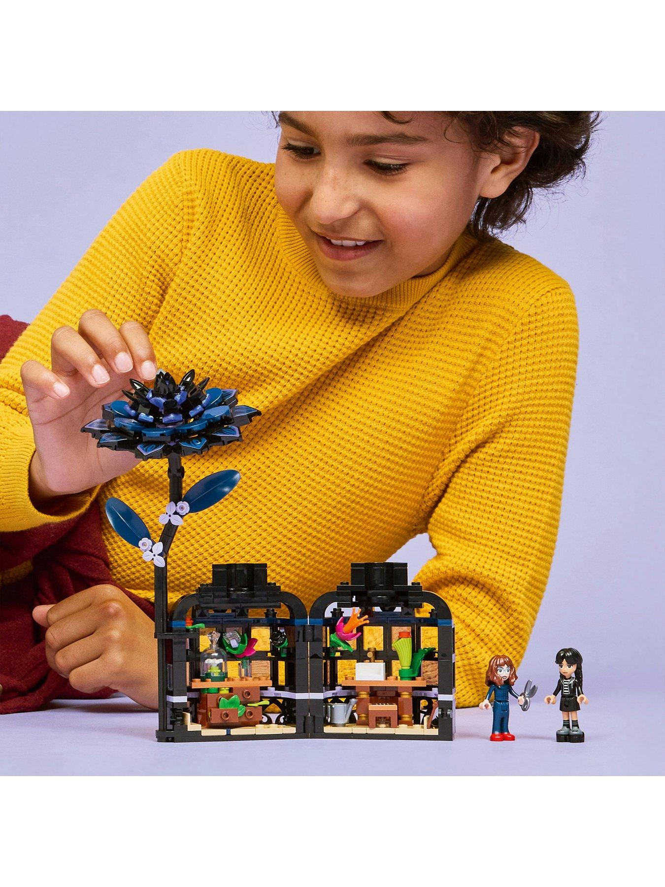 Image 6 of 8 of LEGO Wednesday Wednesday Black Dahlia Flower Toy 76784