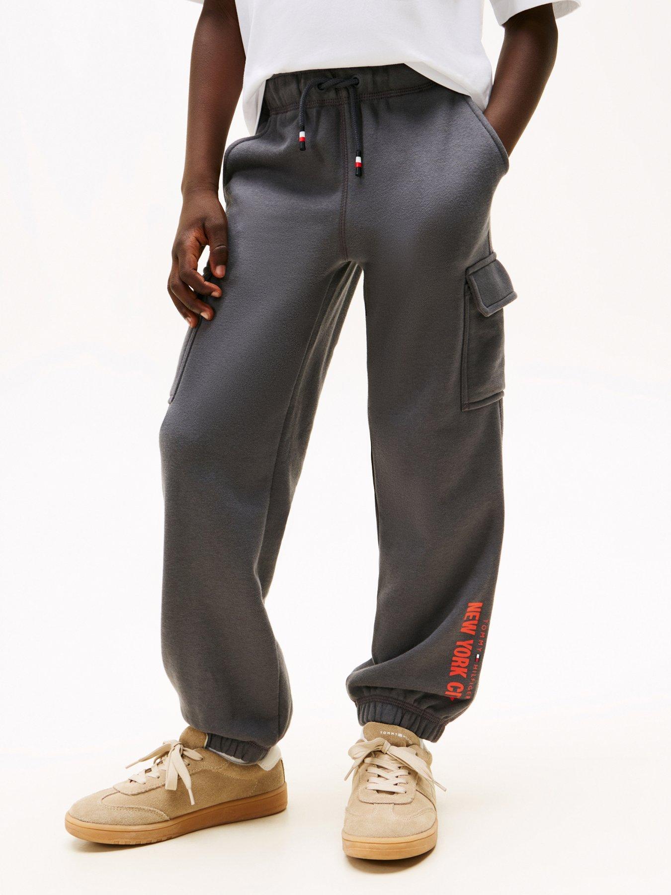 undefined Boys Nyc Print Cargo Sweatpants - Washed Black