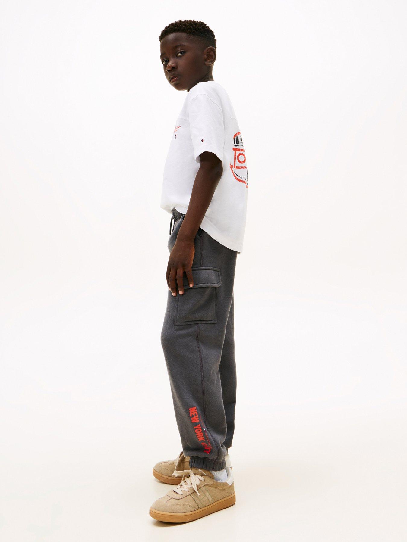 Image 4 of 6 of Tommy Hilfiger Boys Nyc Print Cargo Sweatpants - Washed Black
