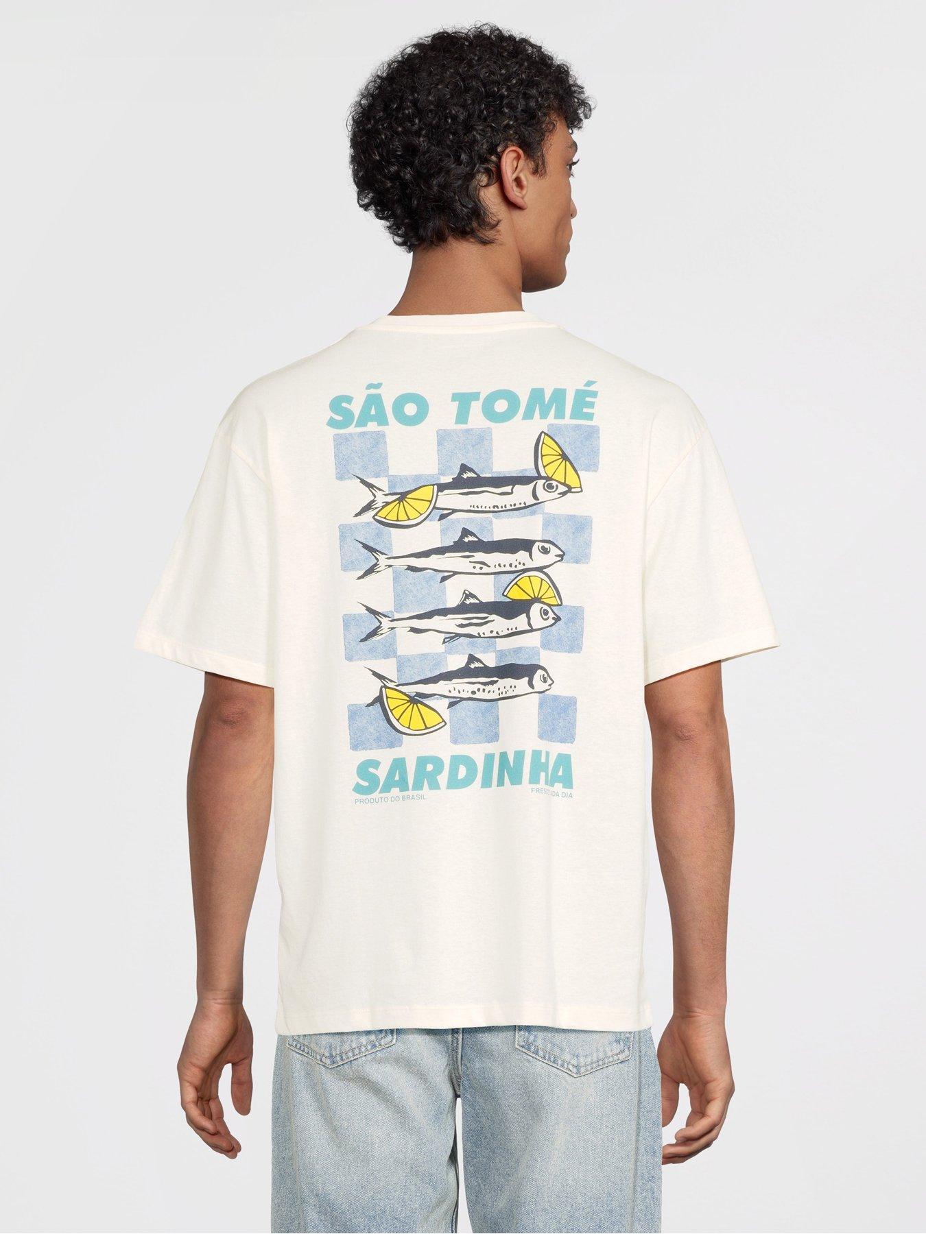Image 1 of 5 of Jack & Jones Sardinha Back Graphic T-Shirt - Cream