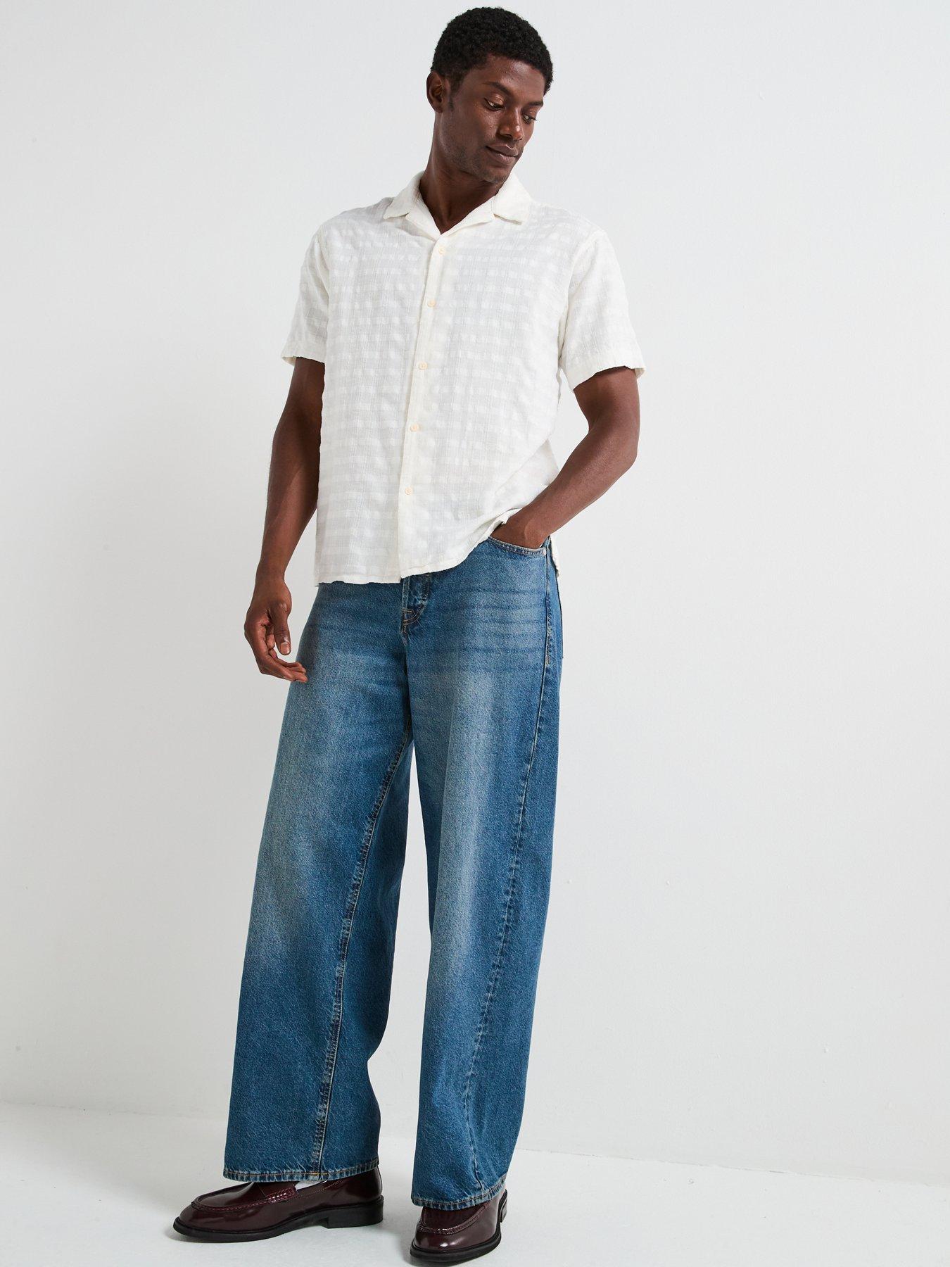 Image 3 of 6 of Jack & Jones Dia Structure Short Sleeve Resort Shirt - Cream