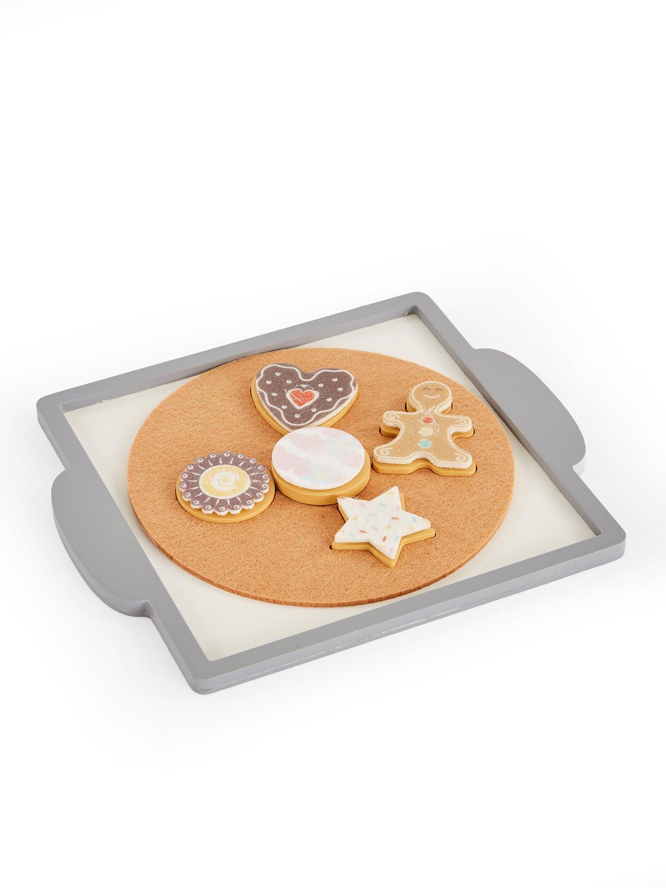 Image 7 of 7 of Acorn COOKIE &amp; APRON SET