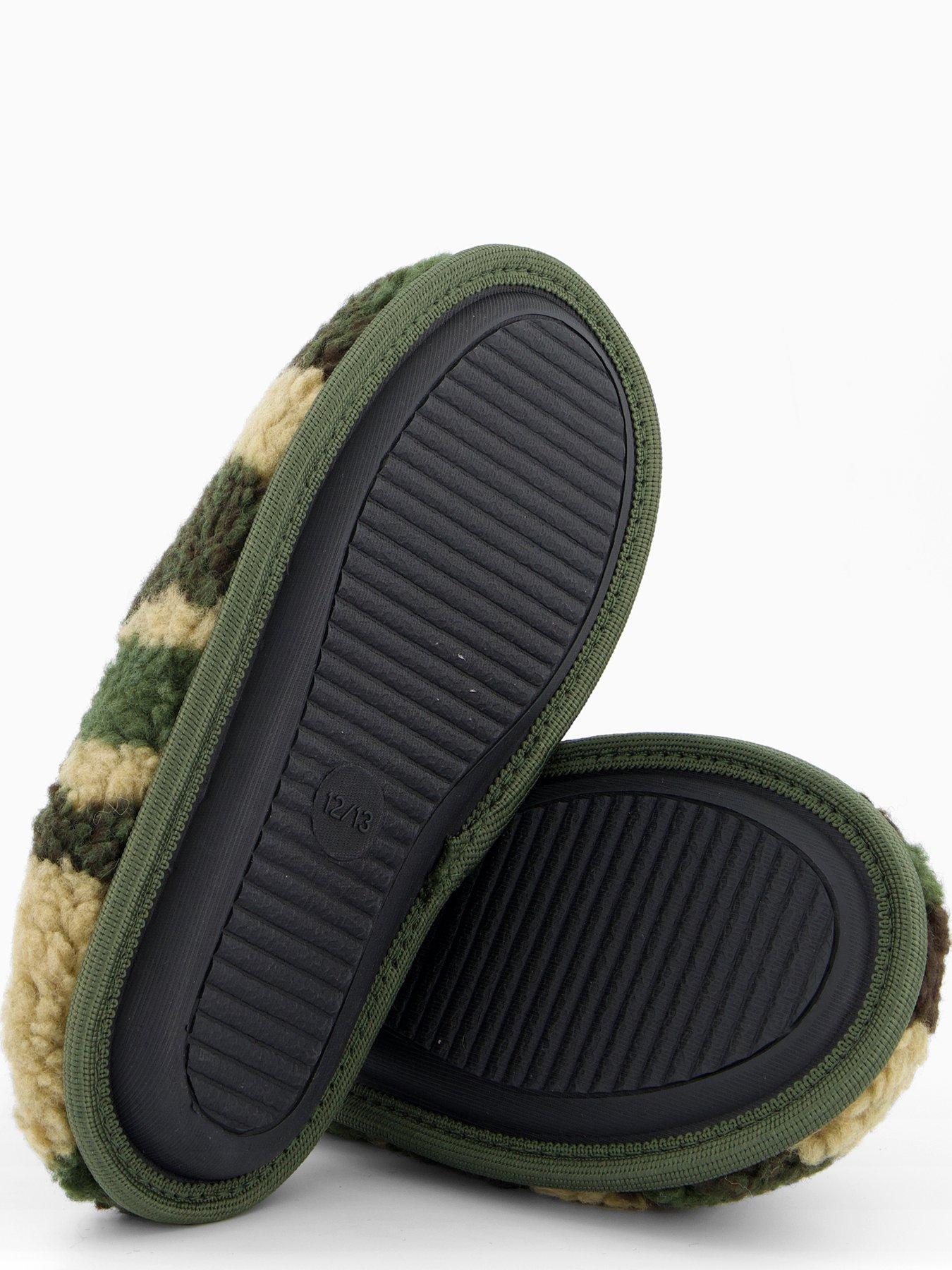 Image 4 of 6 of The Very Collection Older Boys Camo Mule Slipper - Green