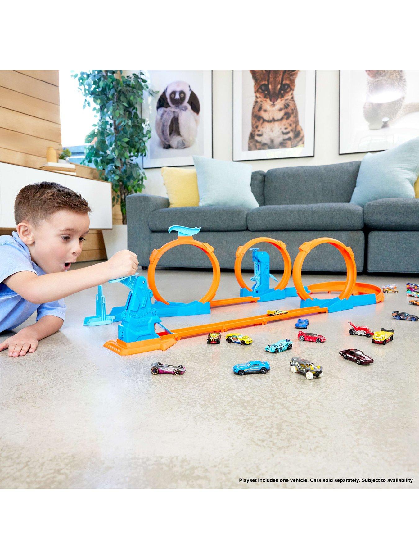 Image 2 of 7 of Hot Wheels Track Creator Triple Loop Frenzy Kit