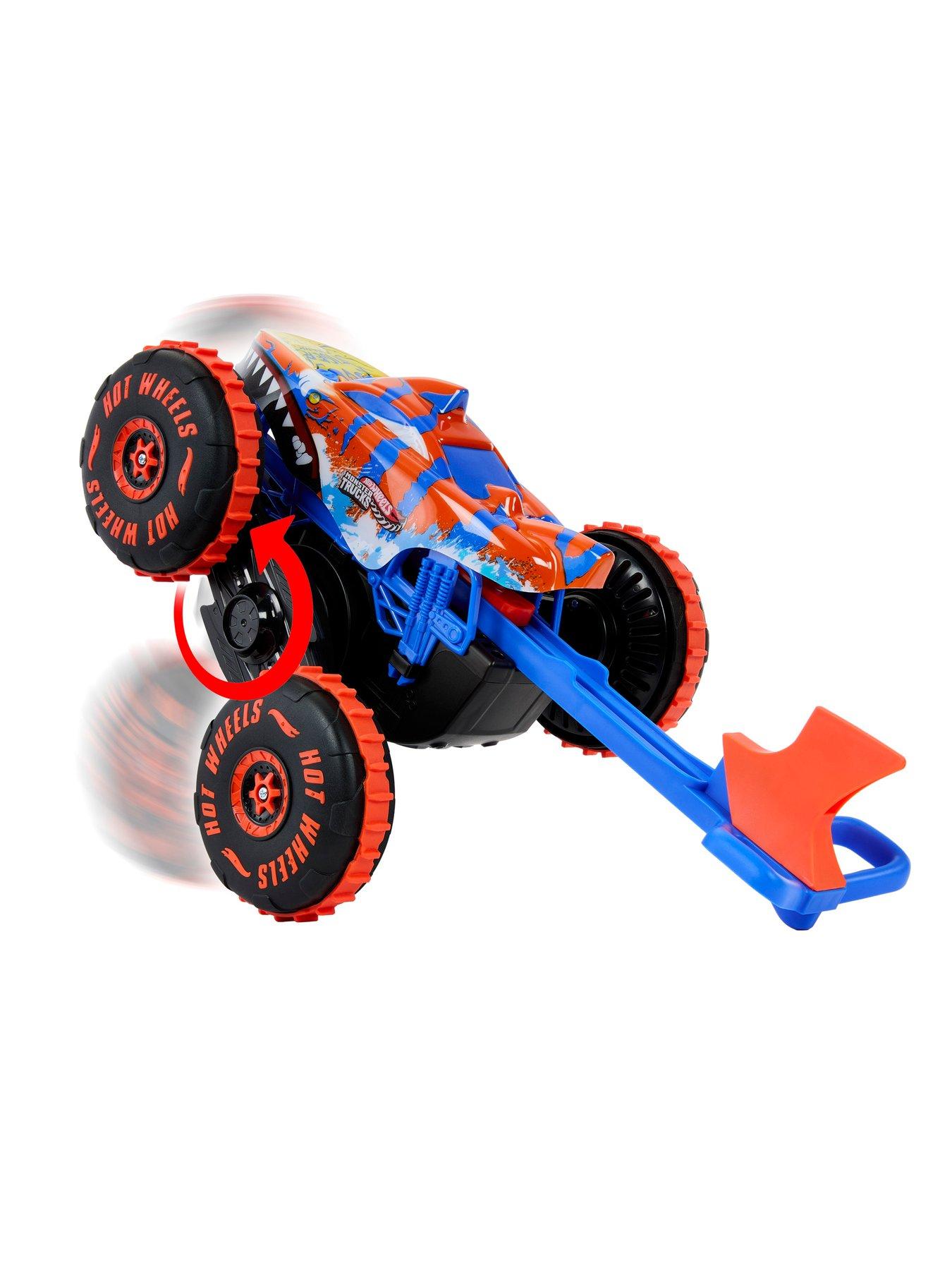 Image 5 of 7 of Hot Wheels R/C Monster Trucks 1:15 Tiger Shark Climber