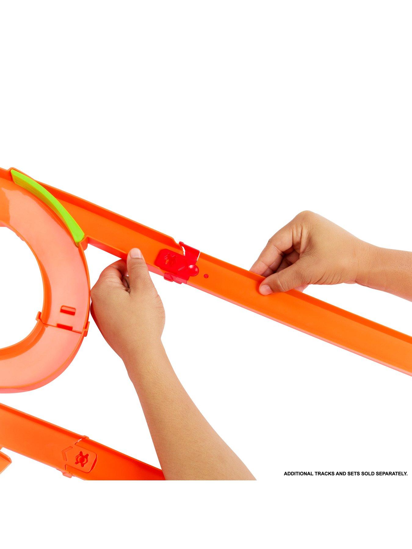 Image 5 of 6 of Hot Wheels Stunt Tracks Big Air Crash