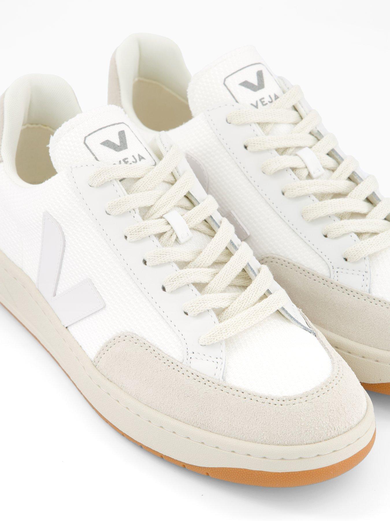 Image 5 of 6 of Veja Unisex V-12 B-Mesh Trainers - White