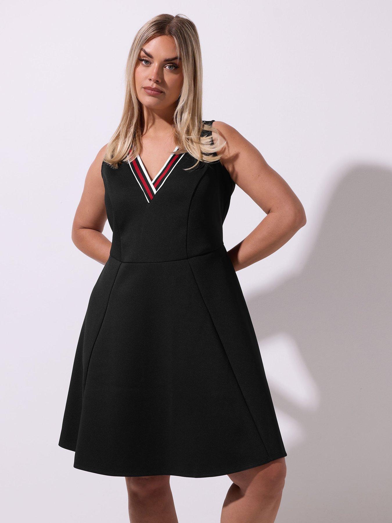 undefined Curve V Neck Skater Dress - Black