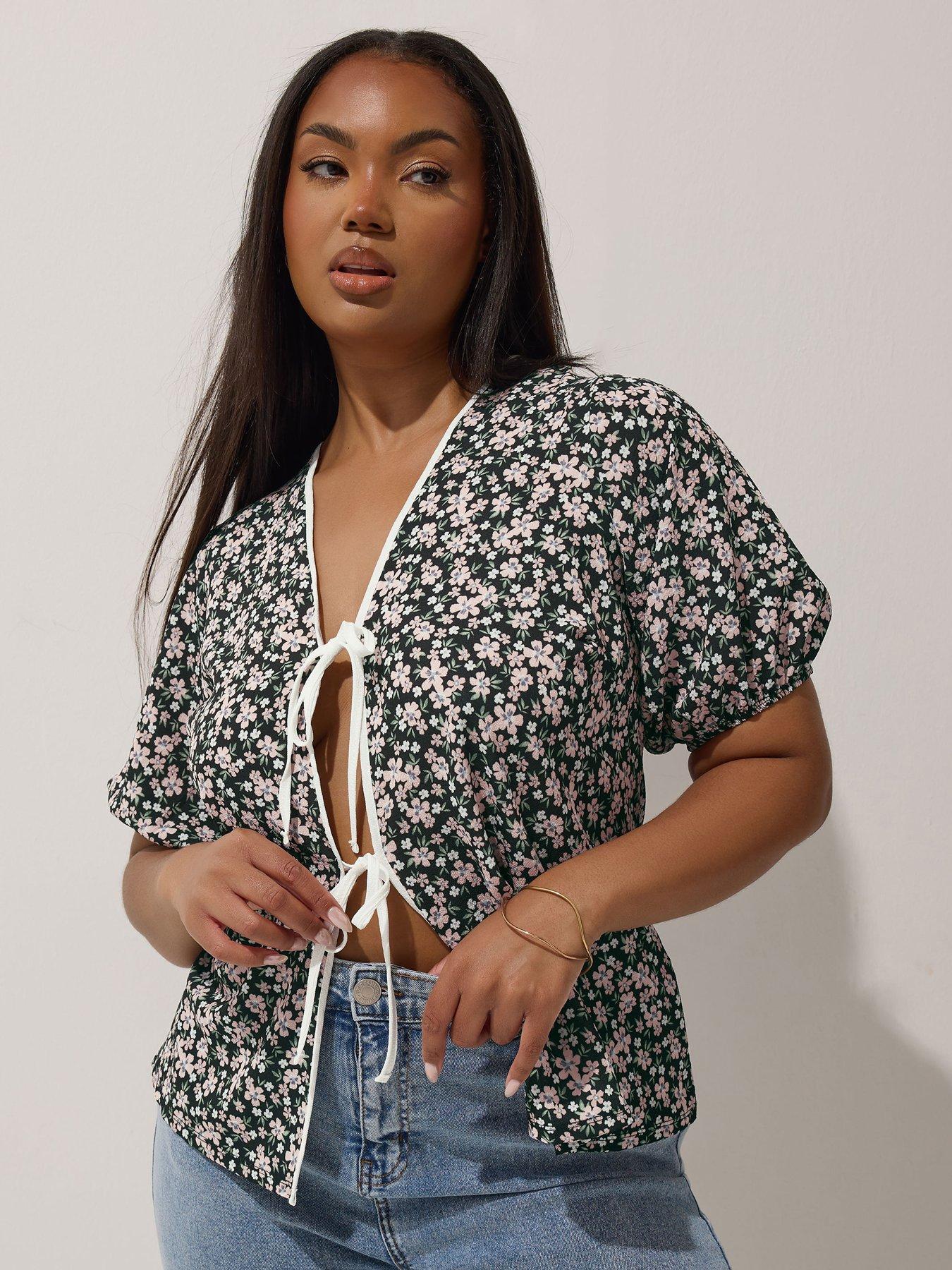 undefined Curve Ditsy Contrast Tie Top - Black