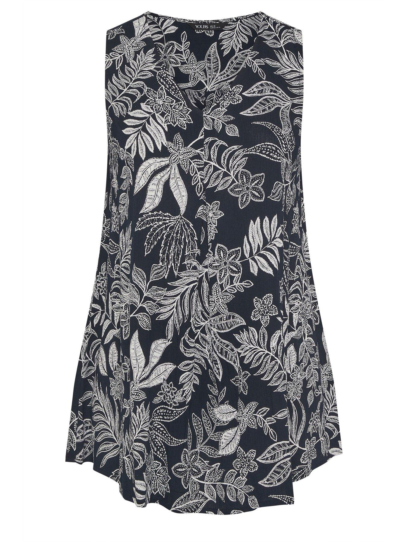  image of yours-curve-pleat-front-vest-blue