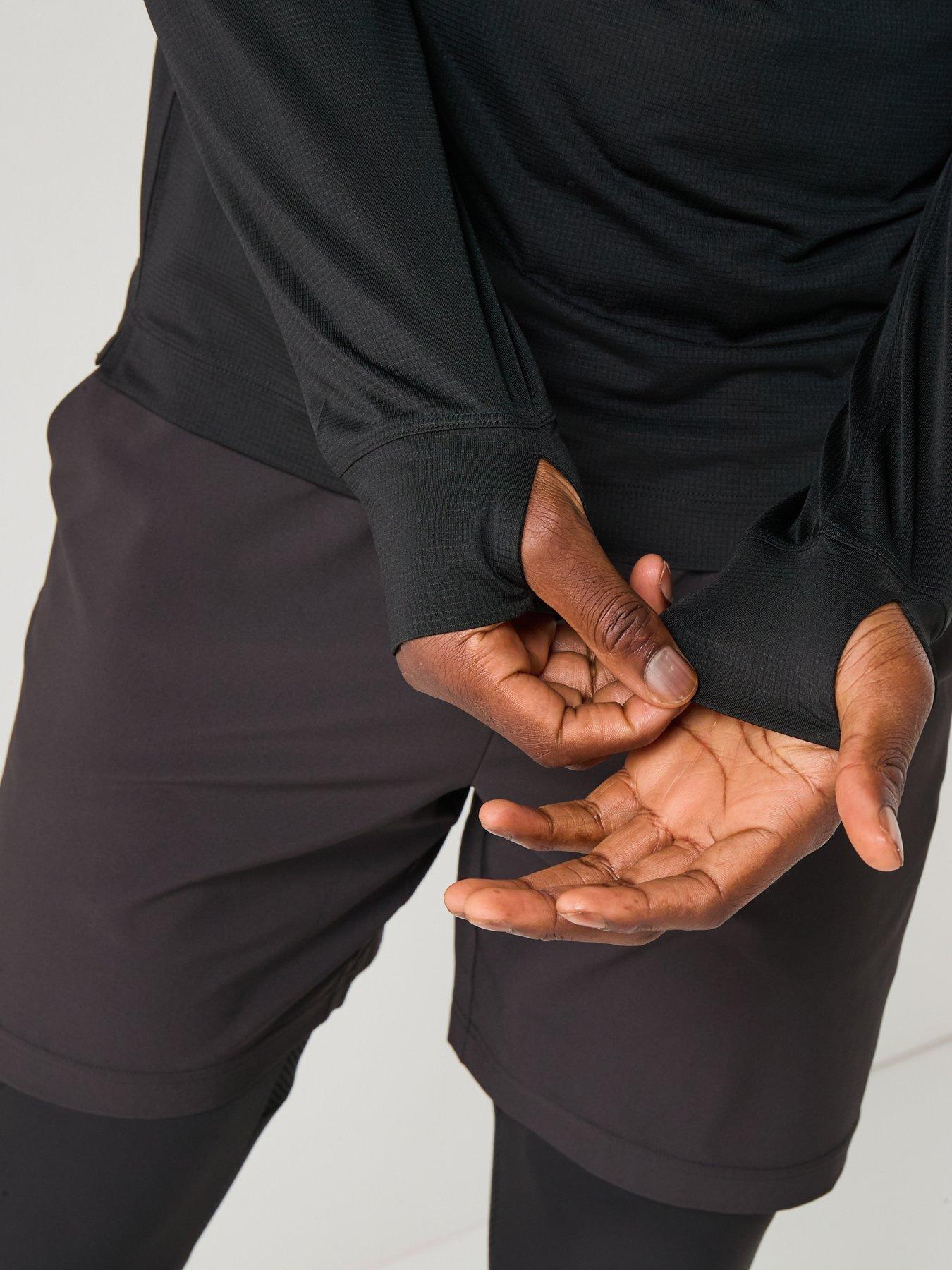 Image 4 of 6 of Calvin Klein Sport Ck Commuter Performance Long Sleeve T-Shirt - Black