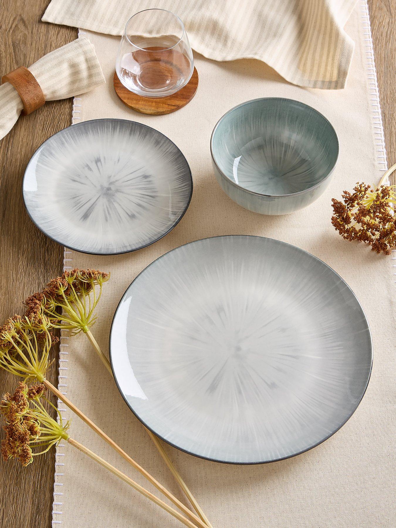 waterside-12pc-grey-star-reactive-glaze