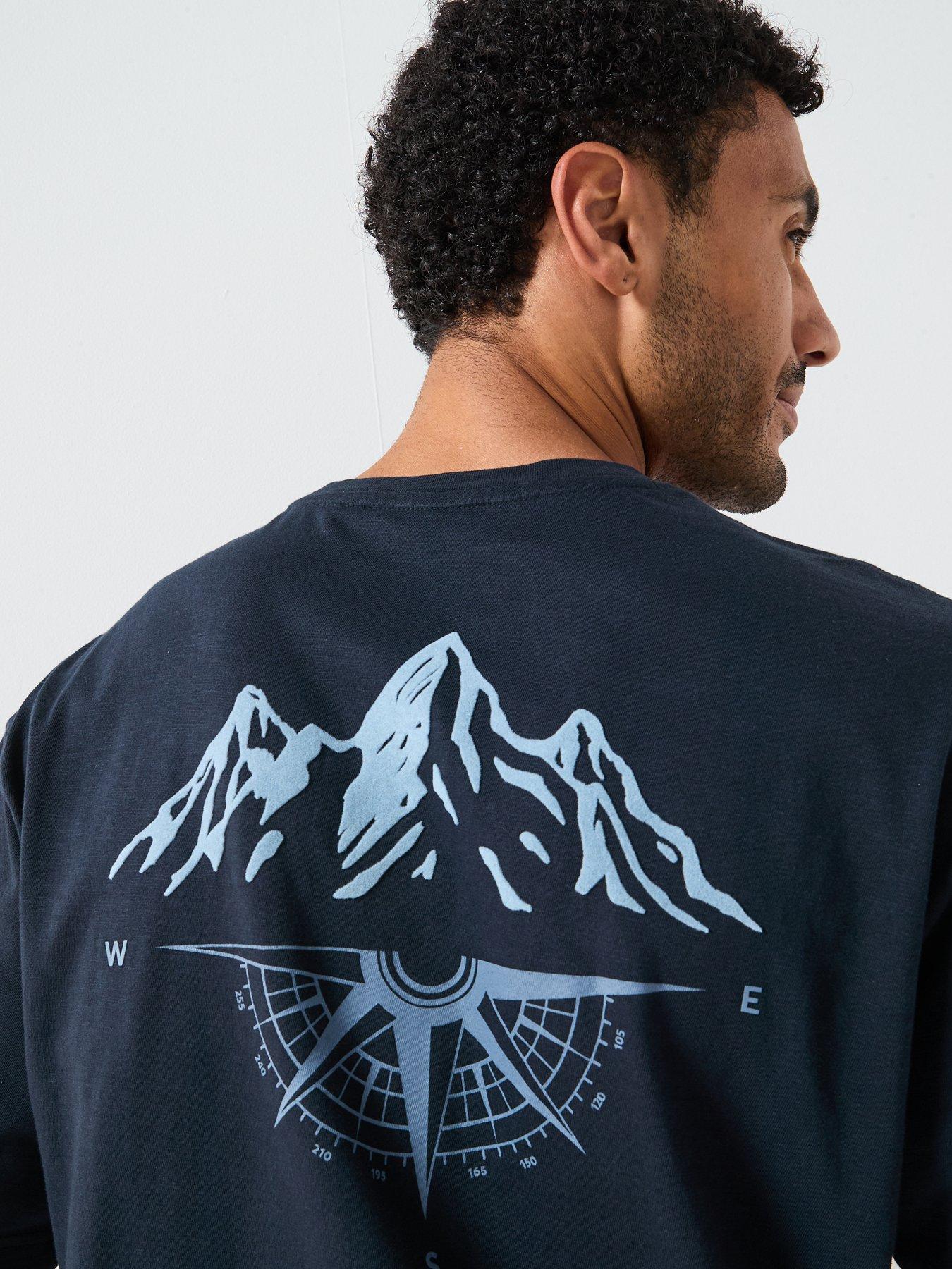  image of boss-te_polar-back-print-t-shirt-navy