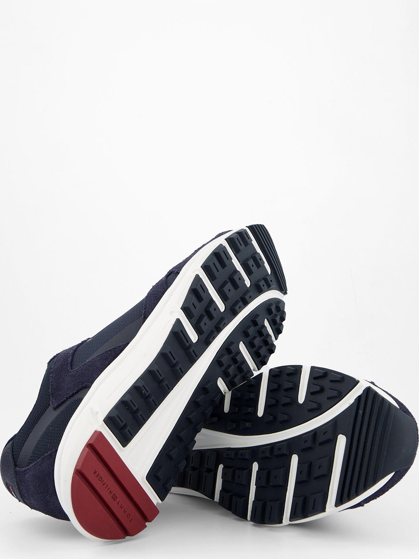 Image 4 of 7 of Tommy Hilfiger Outdoor Runner Mix Trainers - Navy