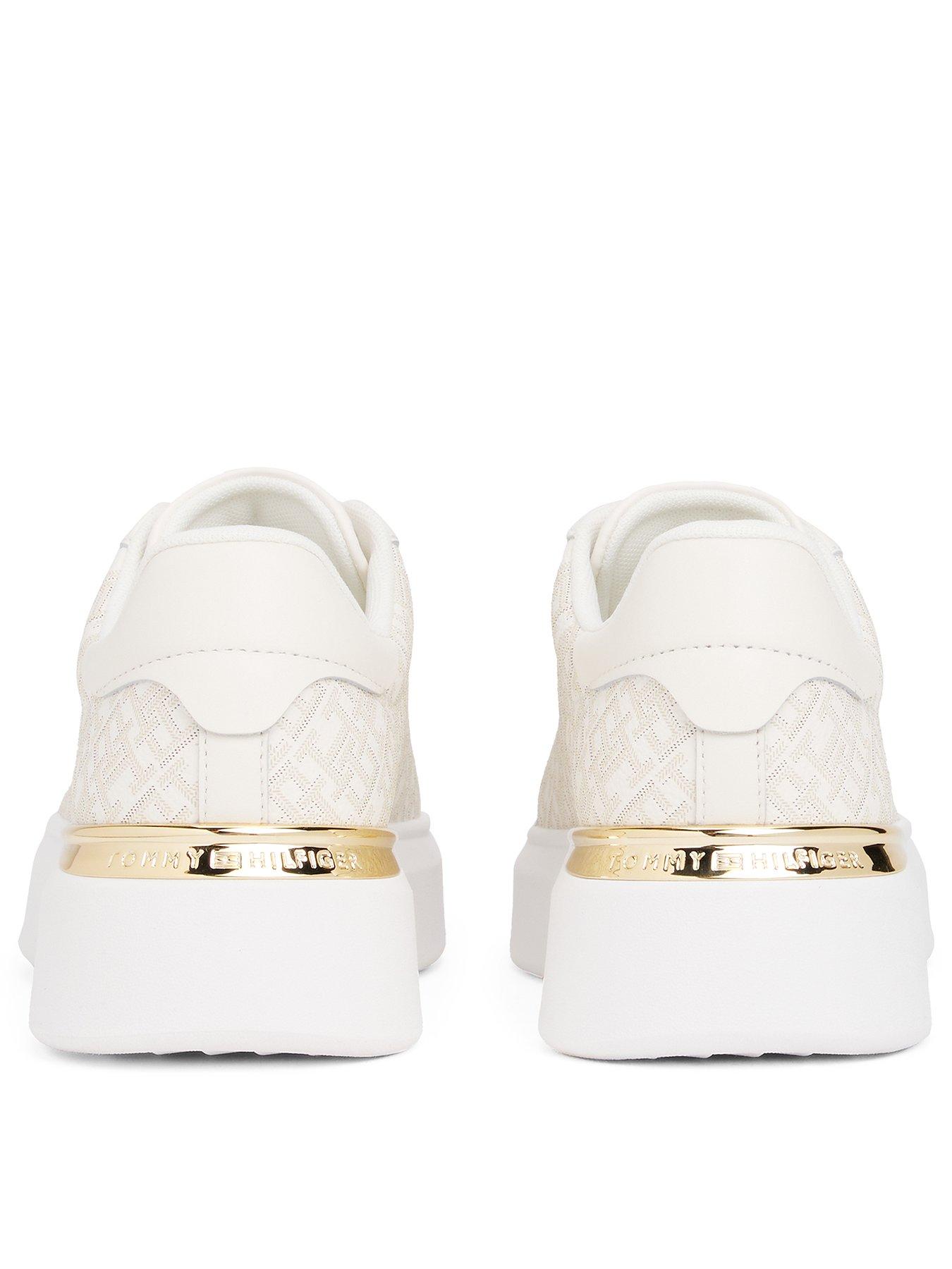Image 3 of 6 of Tommy Hilfiger Monogram Platform Trainers - White