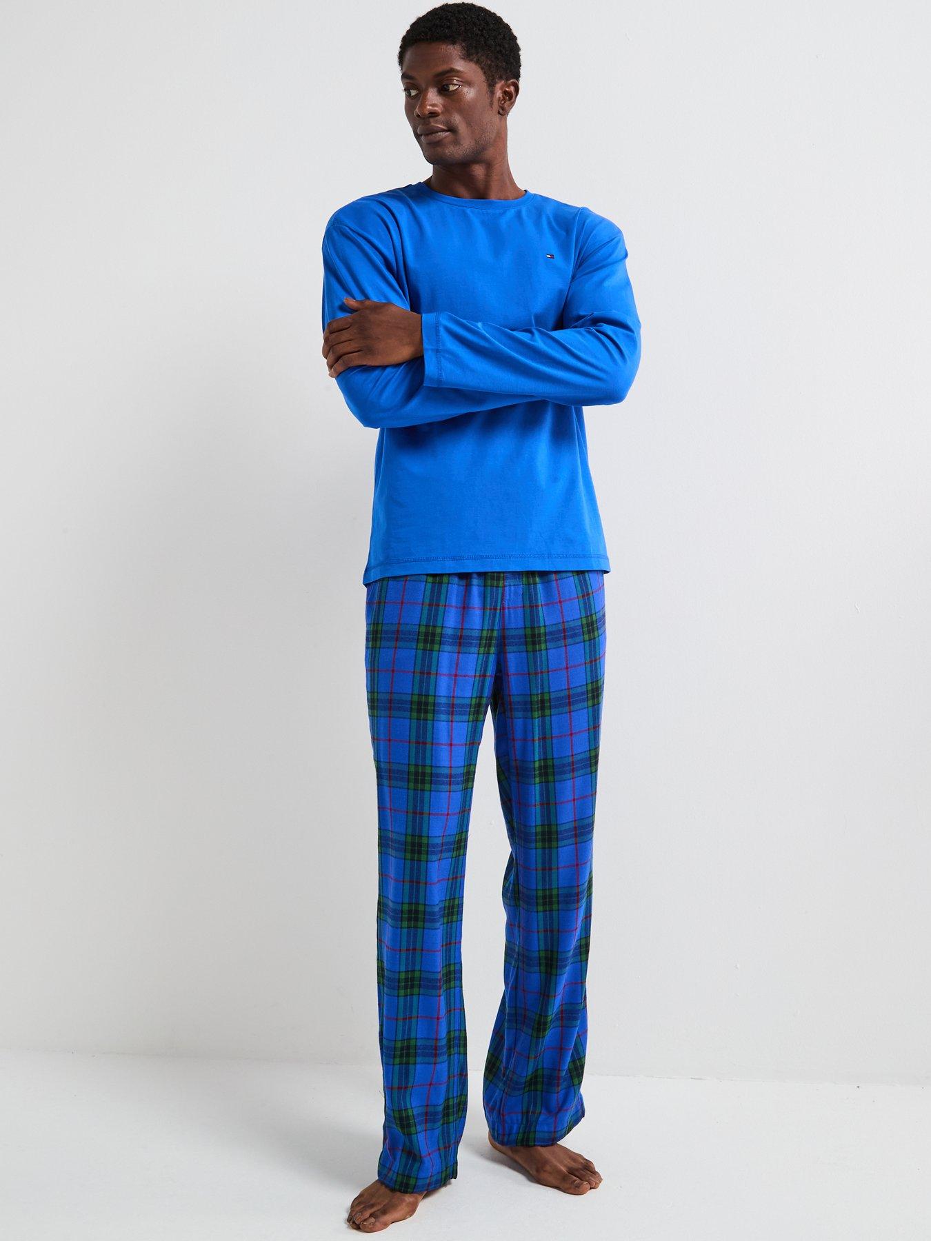 Image 3 of 4 of Tommy Hilfiger Loungewear Flannel Slipper &amp; Pyjama Set - Blue