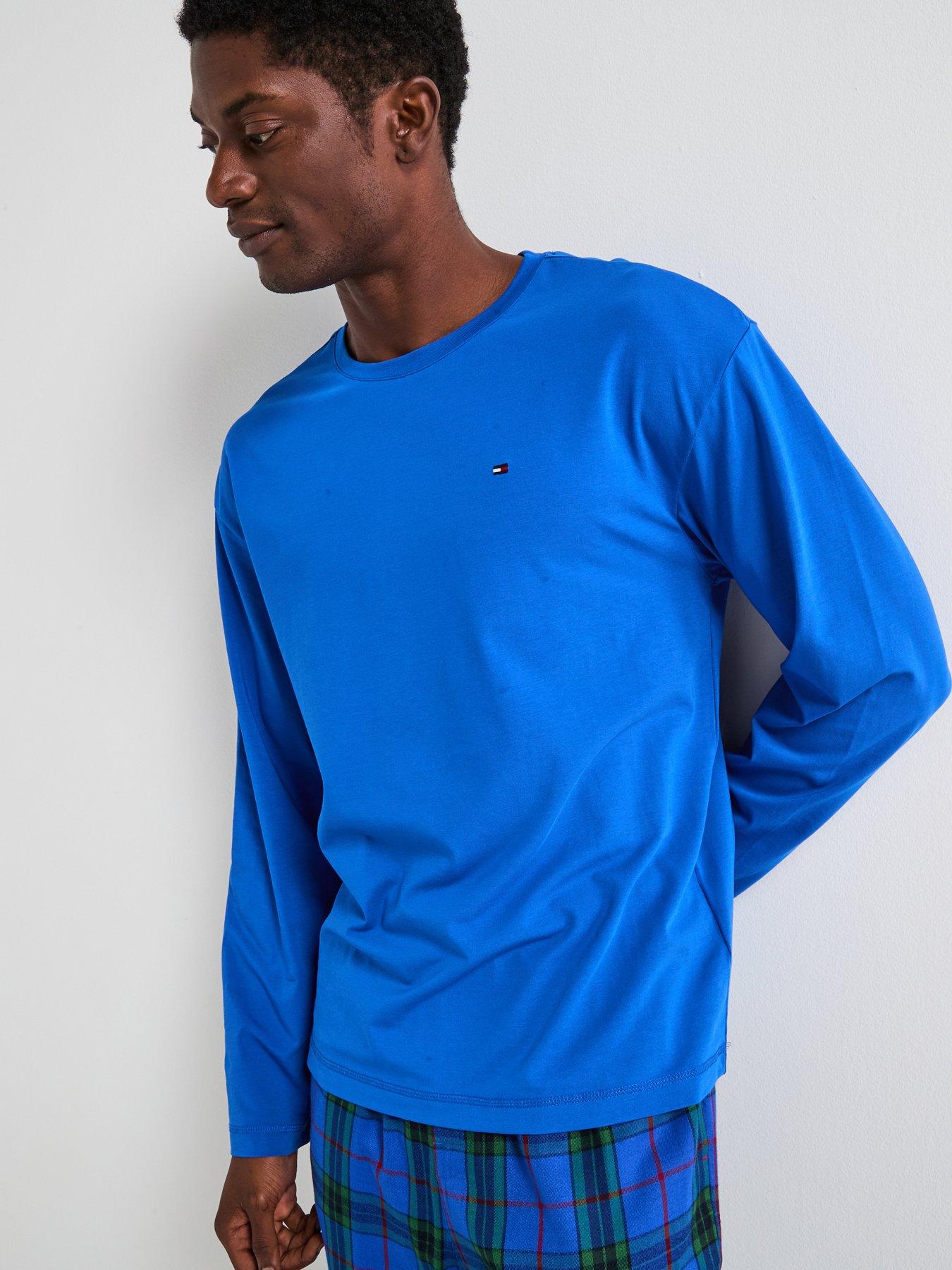 Image 4 of 4 of Tommy Hilfiger Loungewear Flannel Slipper &amp; Pyjama Set - Blue