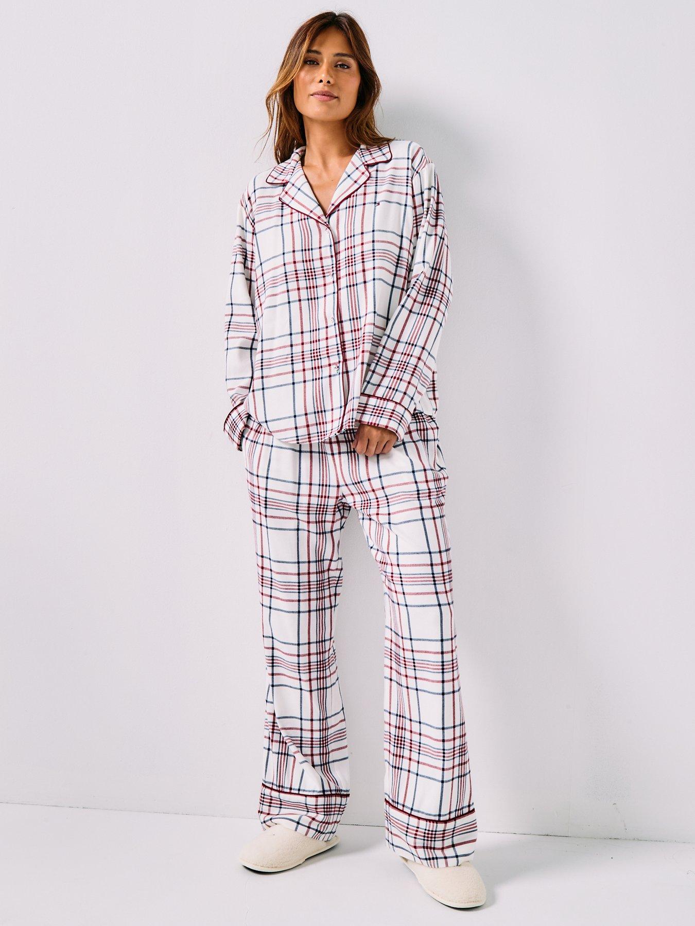 Tommy Hilfiger Long Sleeve Flannel Shirt Pyjama Set With Slippers - Beige