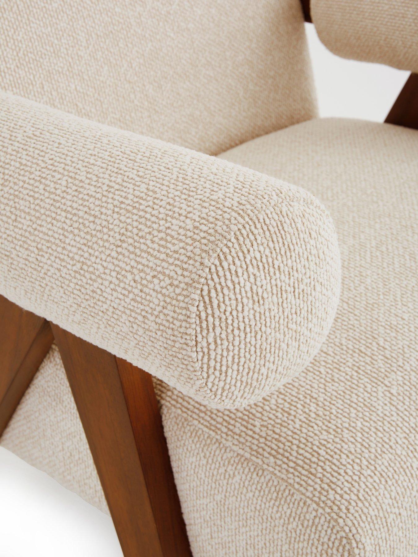 Image 4 of 7 of Very Home Court Chair