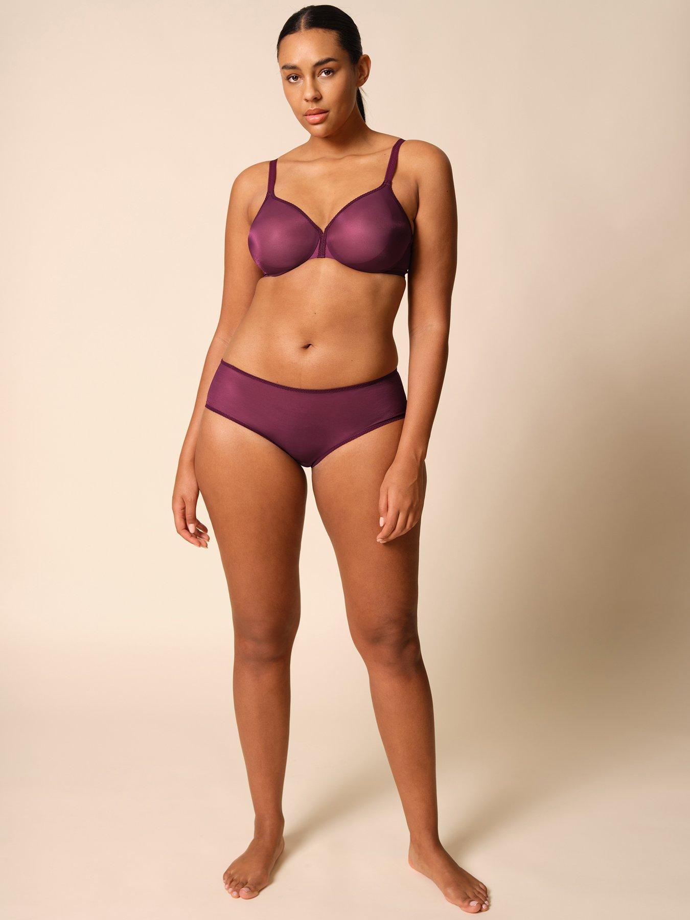 Image 3 of 5 of Gossard Glossies Sheer Short - Grape Wine
