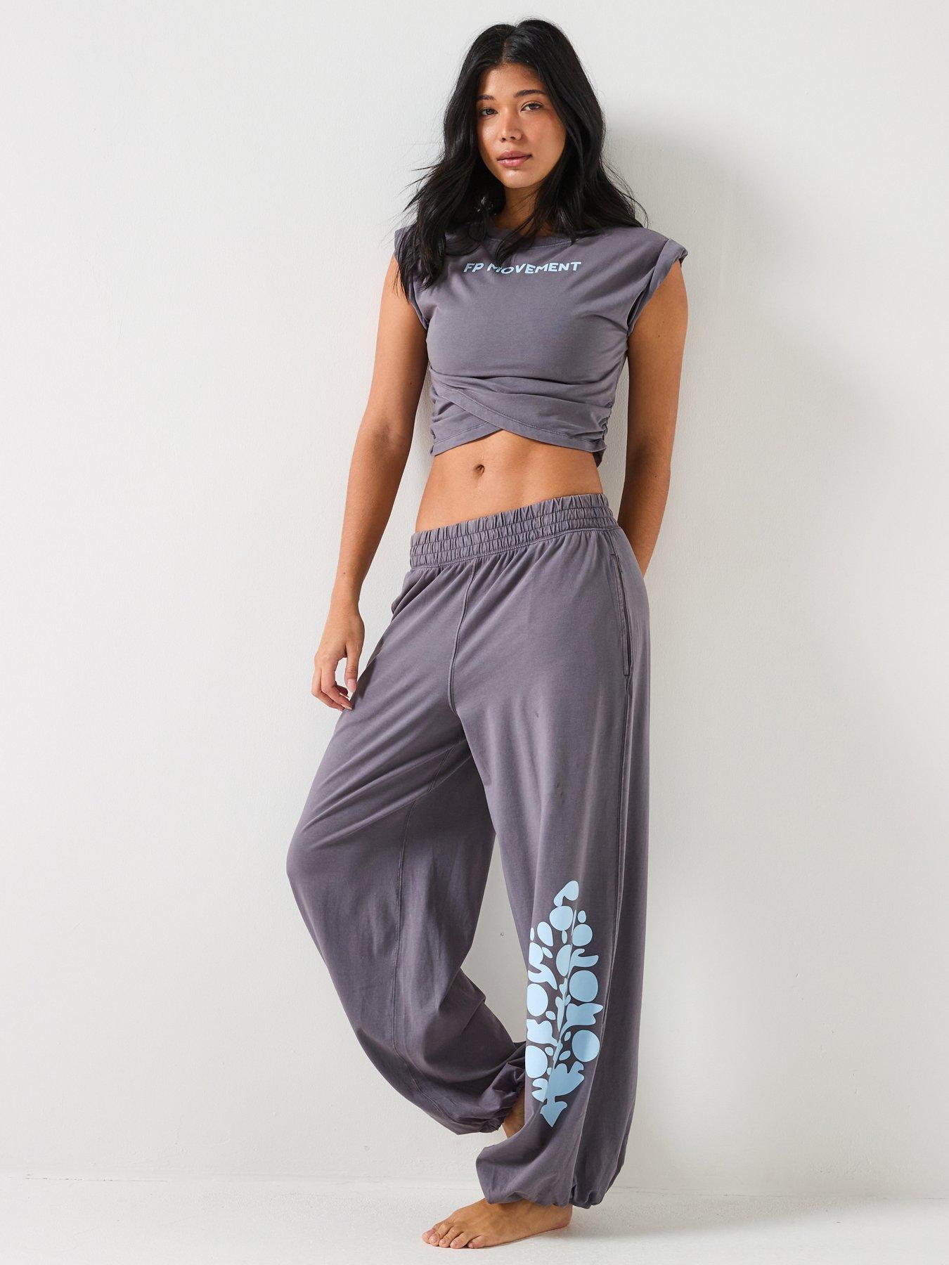 FP Movement Womens Training Logo Hot Shot Crossover Set - Grey