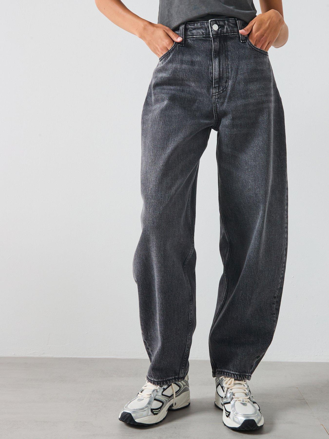 Image 1 of 5 of Tommy Jeans Jeanie Balloon Jean - Black