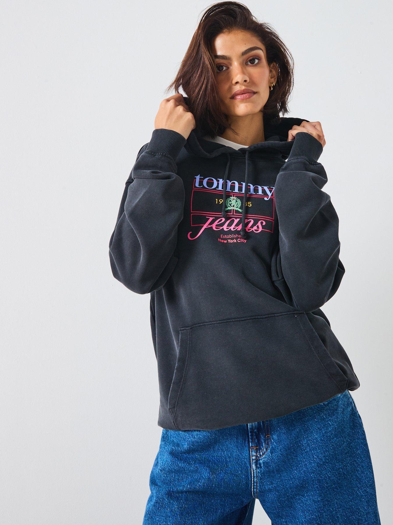 undefined Crest Flag Hoodie - Black