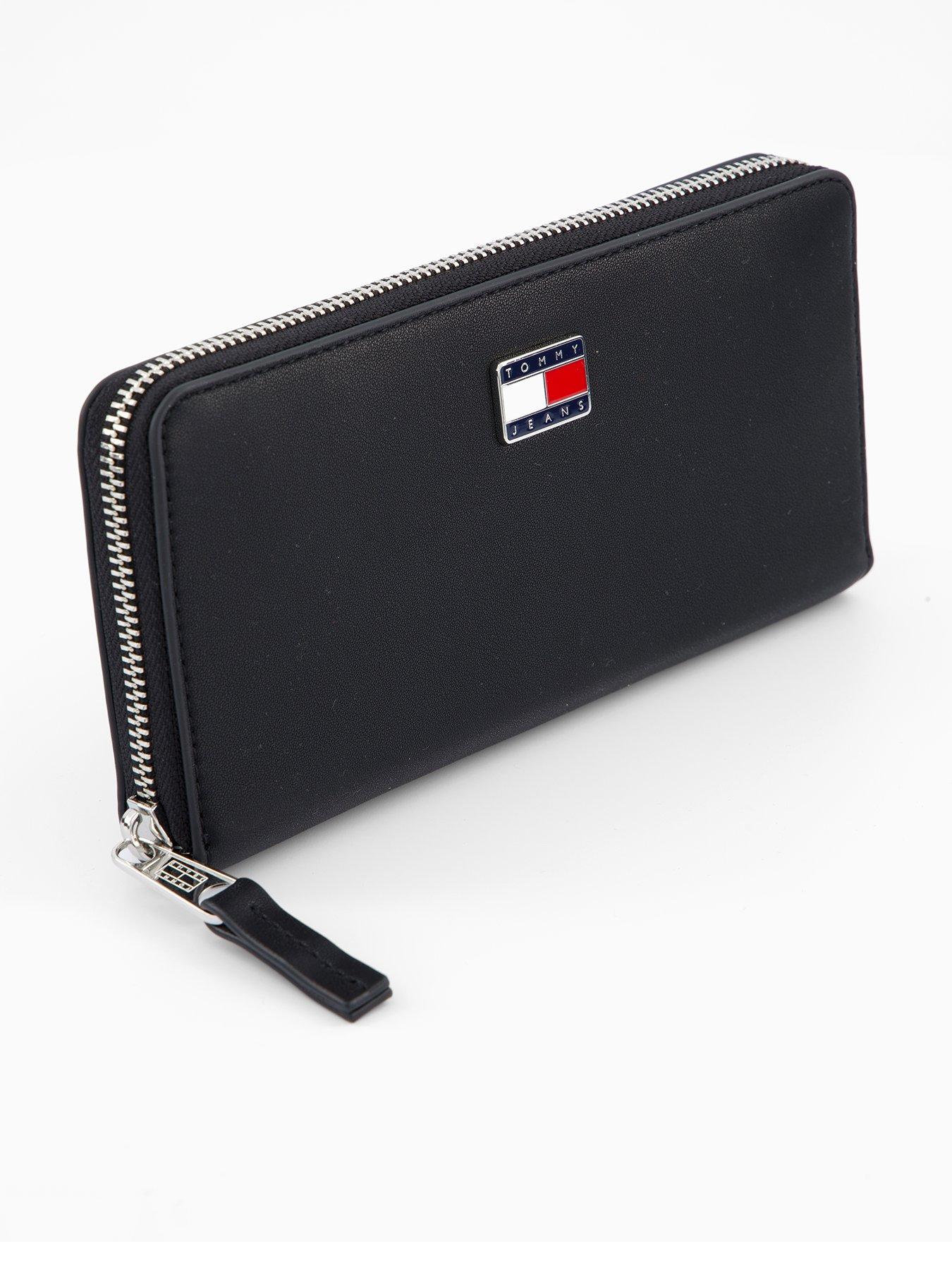 Image 2 of 4 of Tommy Jeans Large Zip Purse - Black