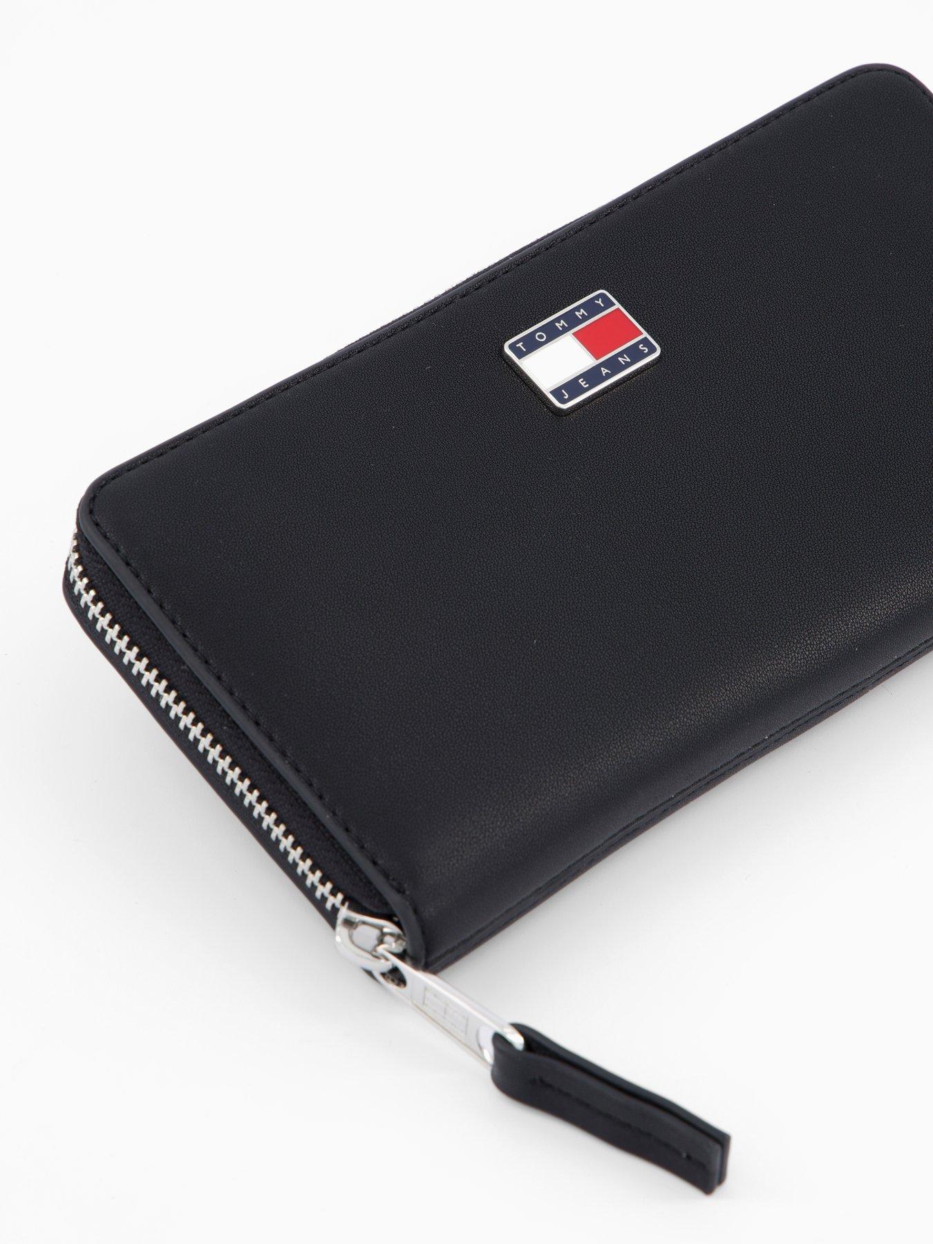 Image 3 of 4 of Tommy Jeans Large Zip Purse - Black