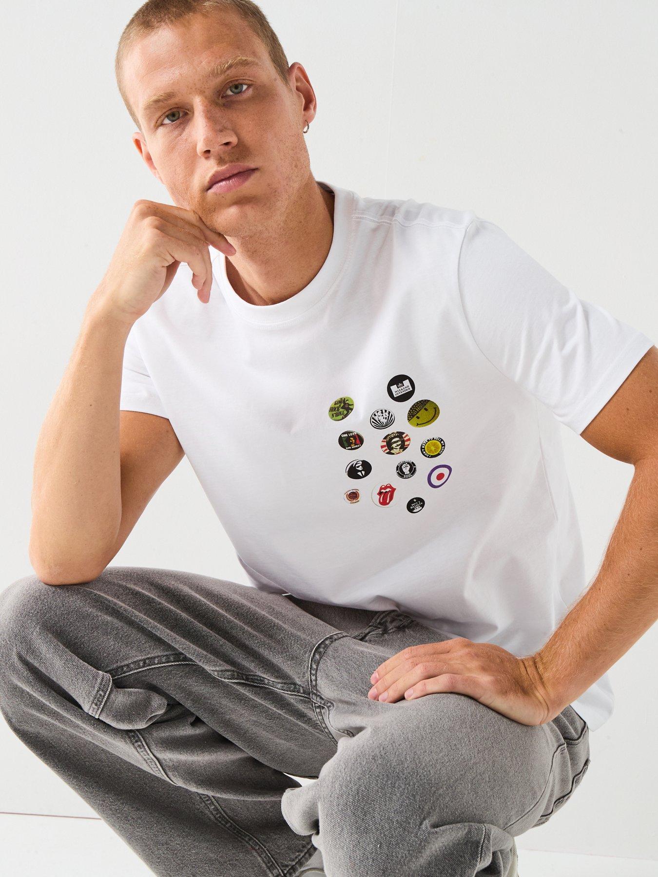 Image 5 of 6 of Weekend Offender Exclusive Badge Print T-Shirt - White