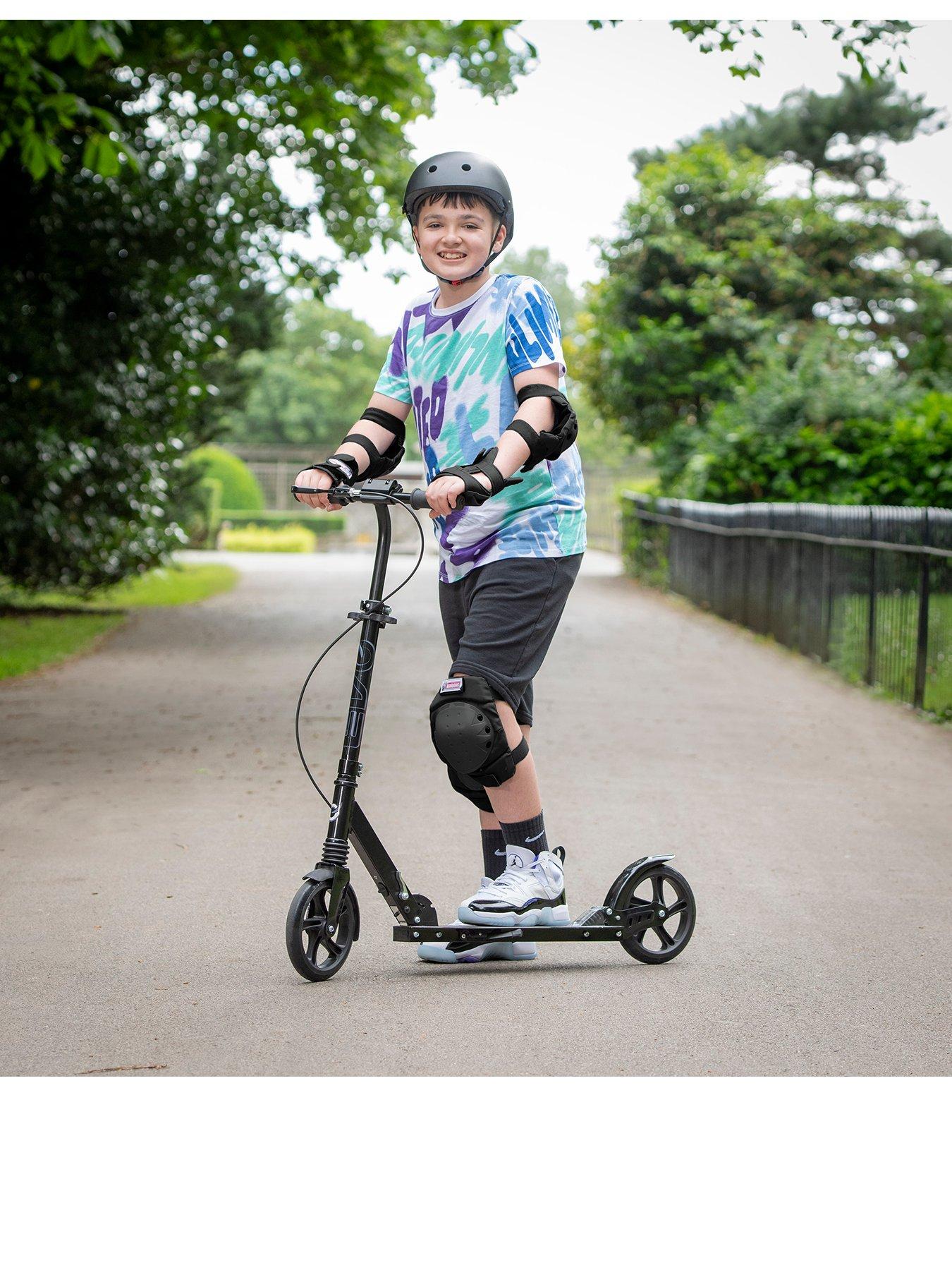 evo-street-rider-200-folding-scooter-black