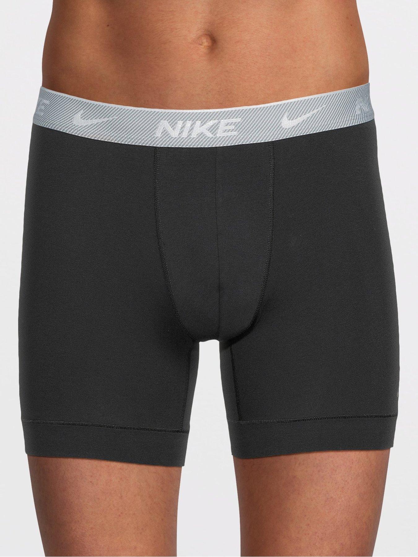 Image 2 of 3 of Nike Everyday Cotton Stretch 3 Pack Boxer Briefs - Black