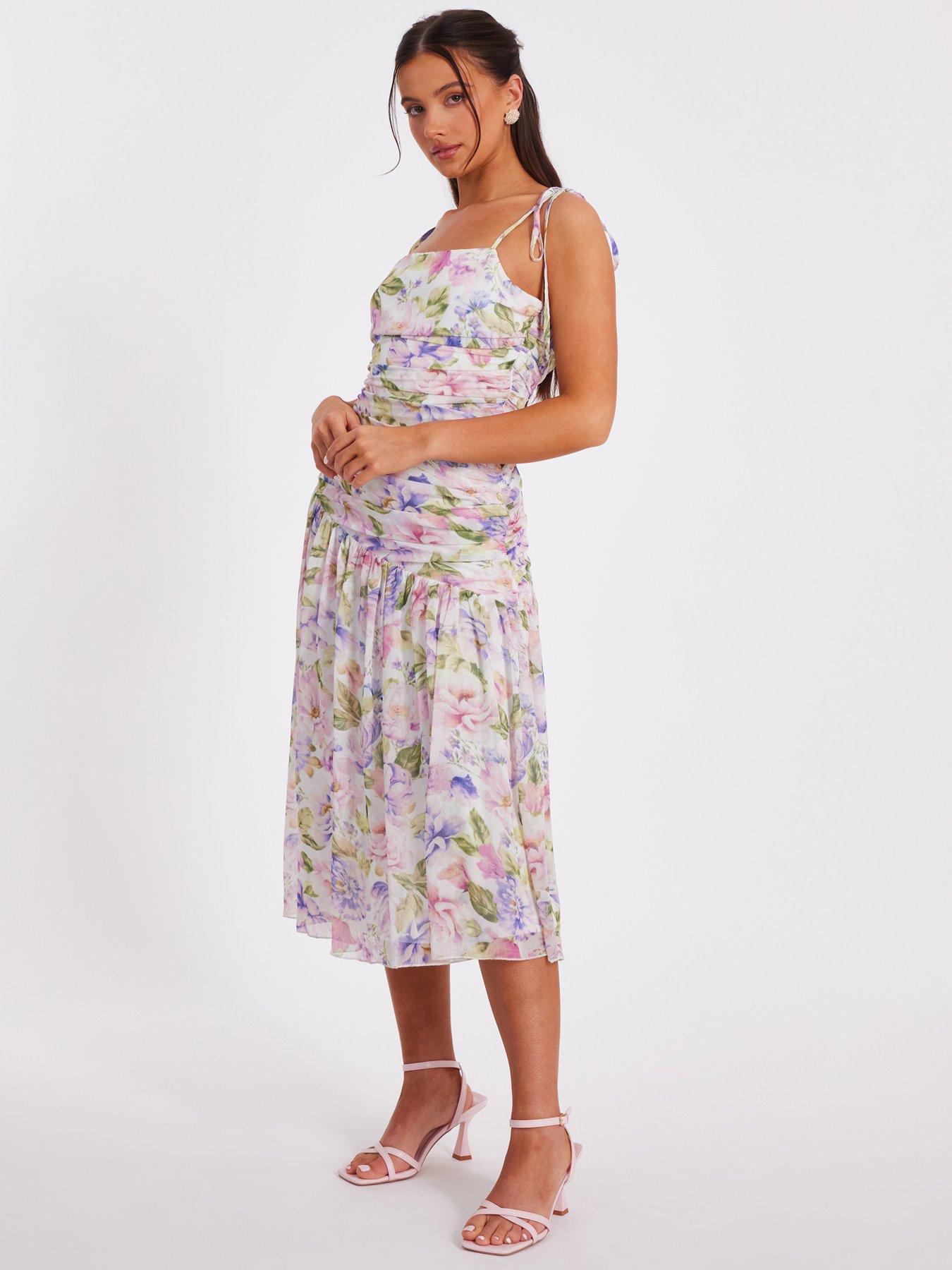 Image 3 of 6 of Quiz Petite Multi Chiffon Ruched Midaxi Dress