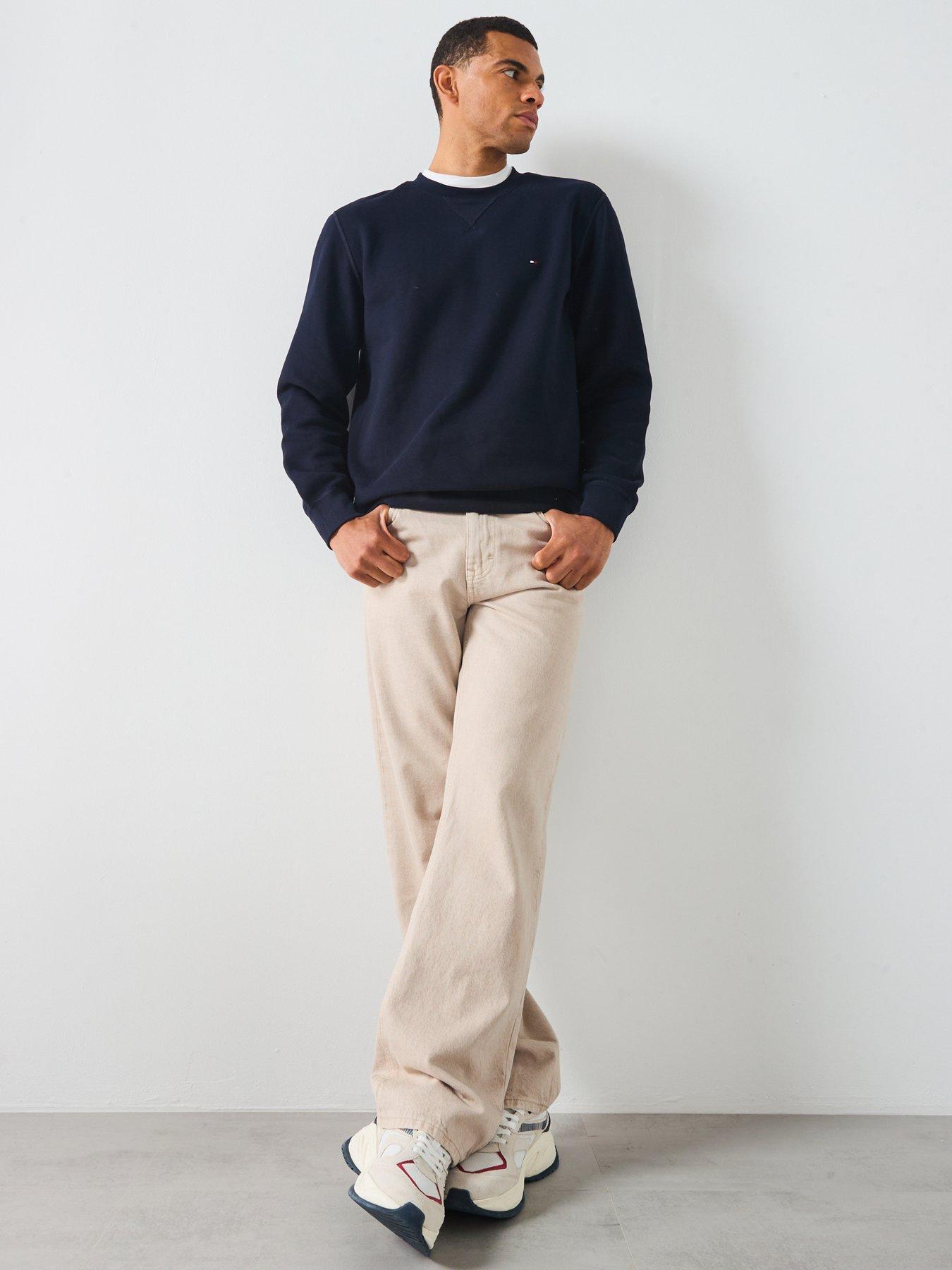 Image 3 of 5 of Tommy Hilfiger Essential Fleece Crew Neck Sweatshirt - Navy