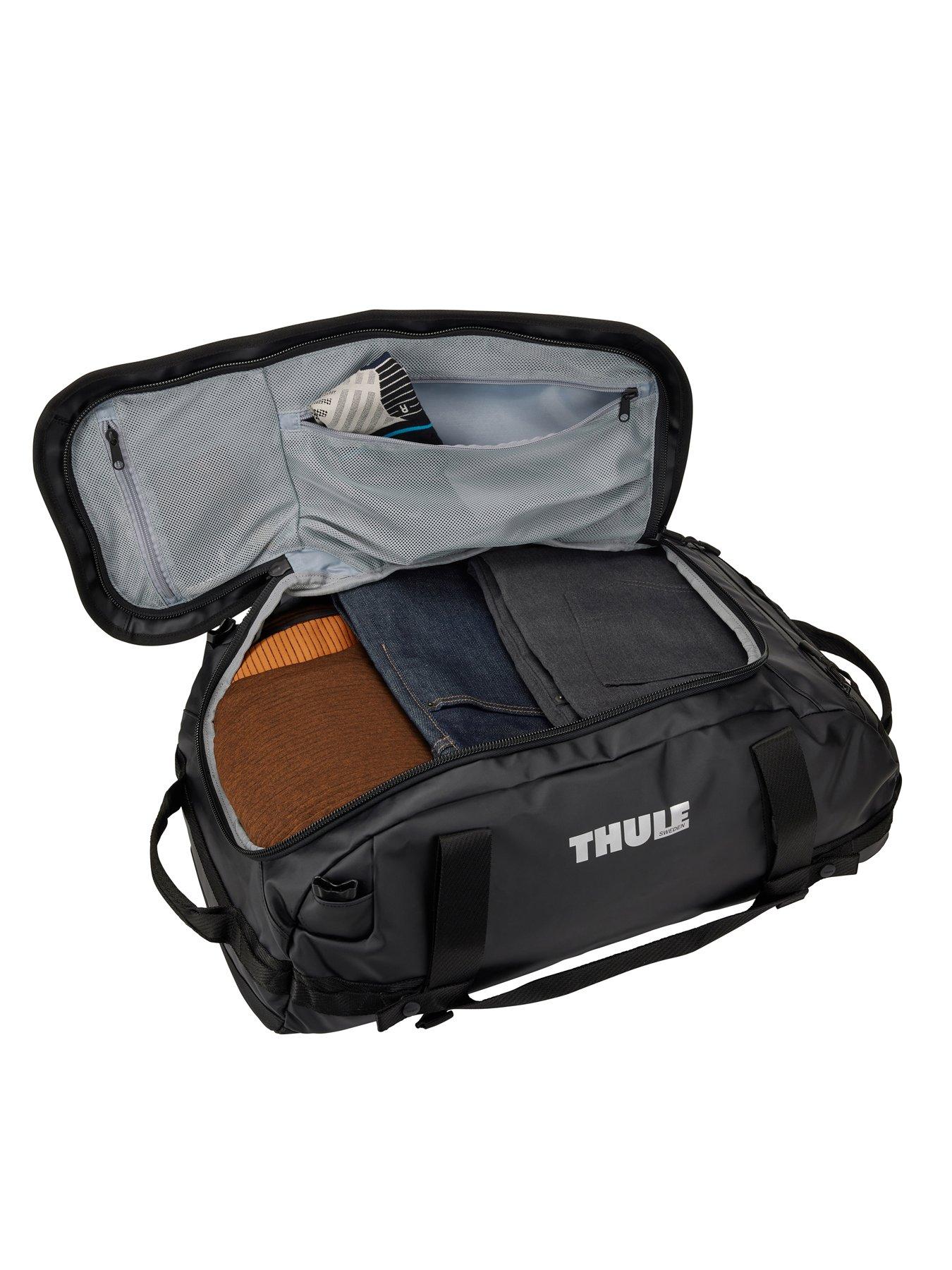Image 3 of 7 of THULE Chasm Duffel 40L - Black