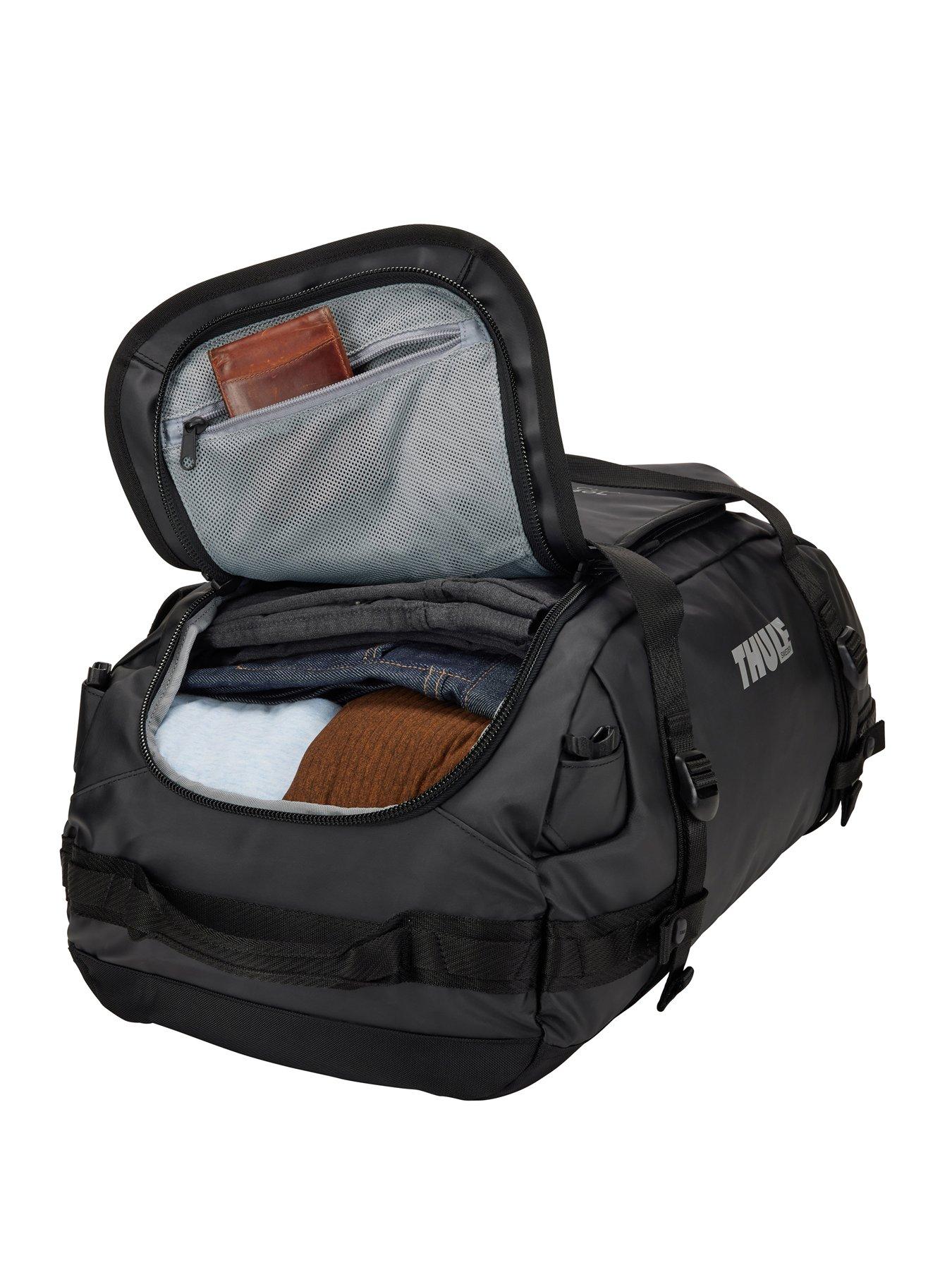 Image 4 of 7 of THULE Chasm Duffel 40L - Black
