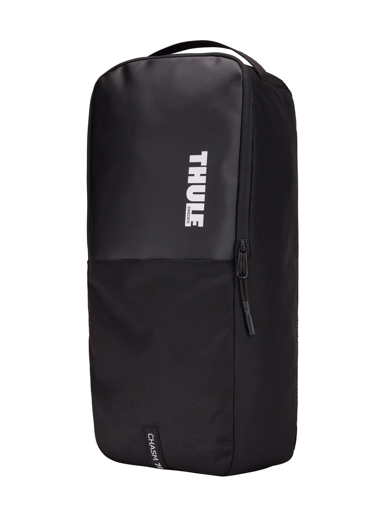 Image 7 of 7 of THULE Chasm Duffel 40L - Black
