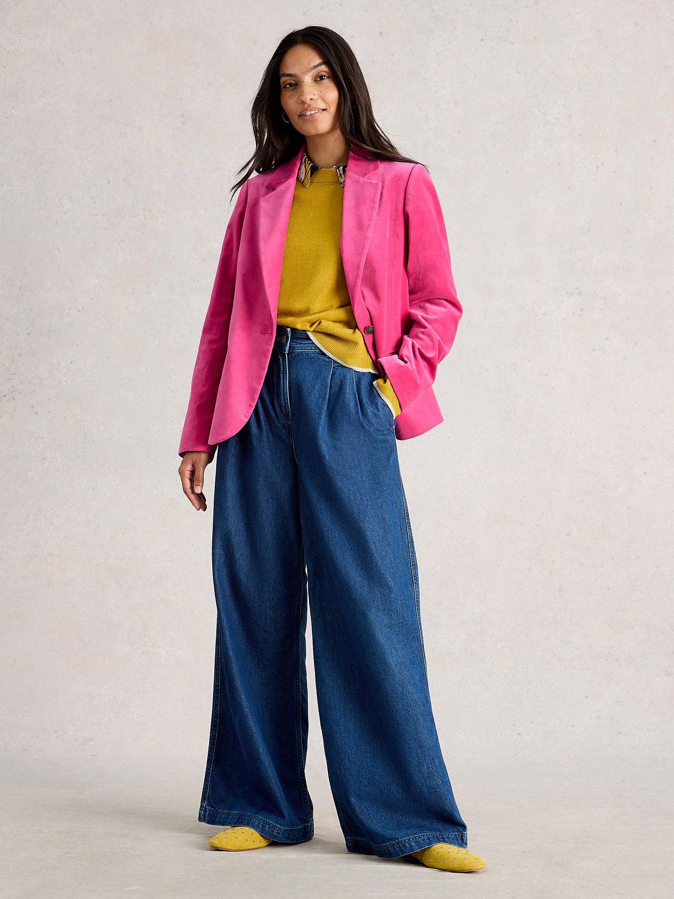  image of white-stuff-evelyn-velvet-blazer-pink