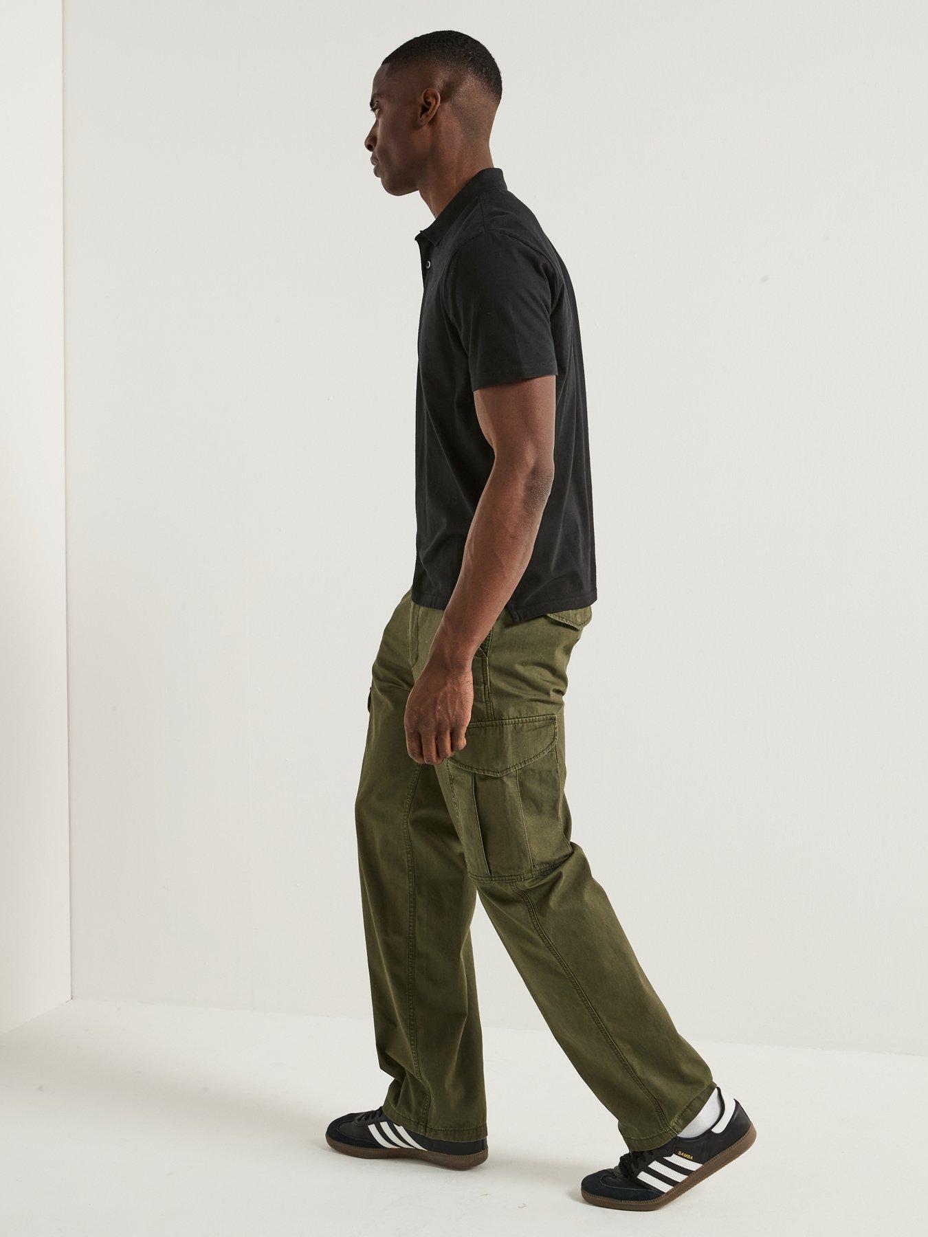 Image 5 of 6 of Levi's Authentic Housemark Logo Short Sleeve Polo Shirt - Black