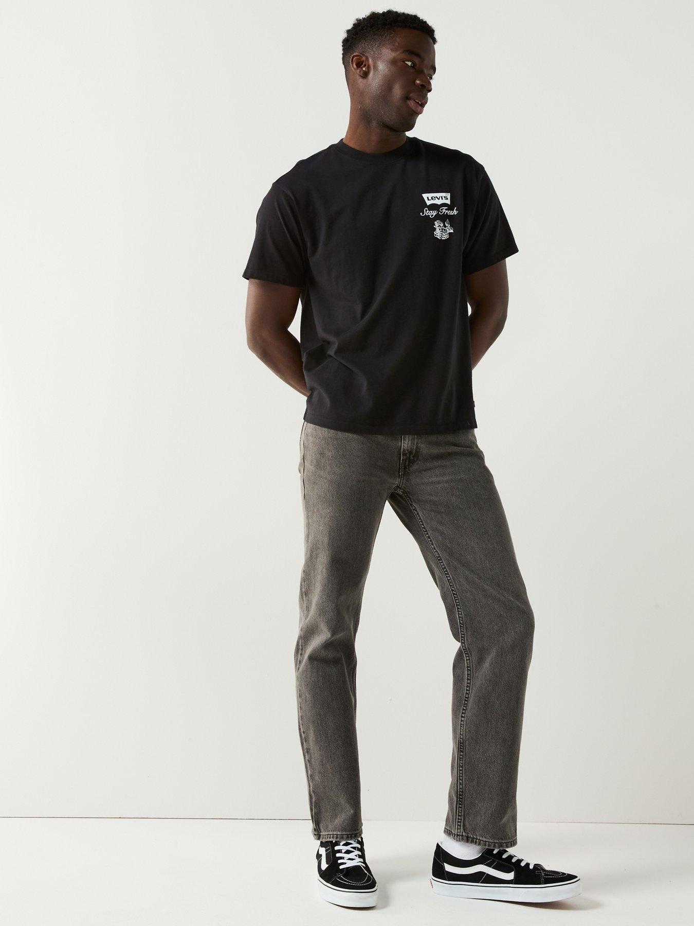 Image 3 of 5 of Levi's Vintage Fit Graphic Print Short Sleeve T-Shirt- Black